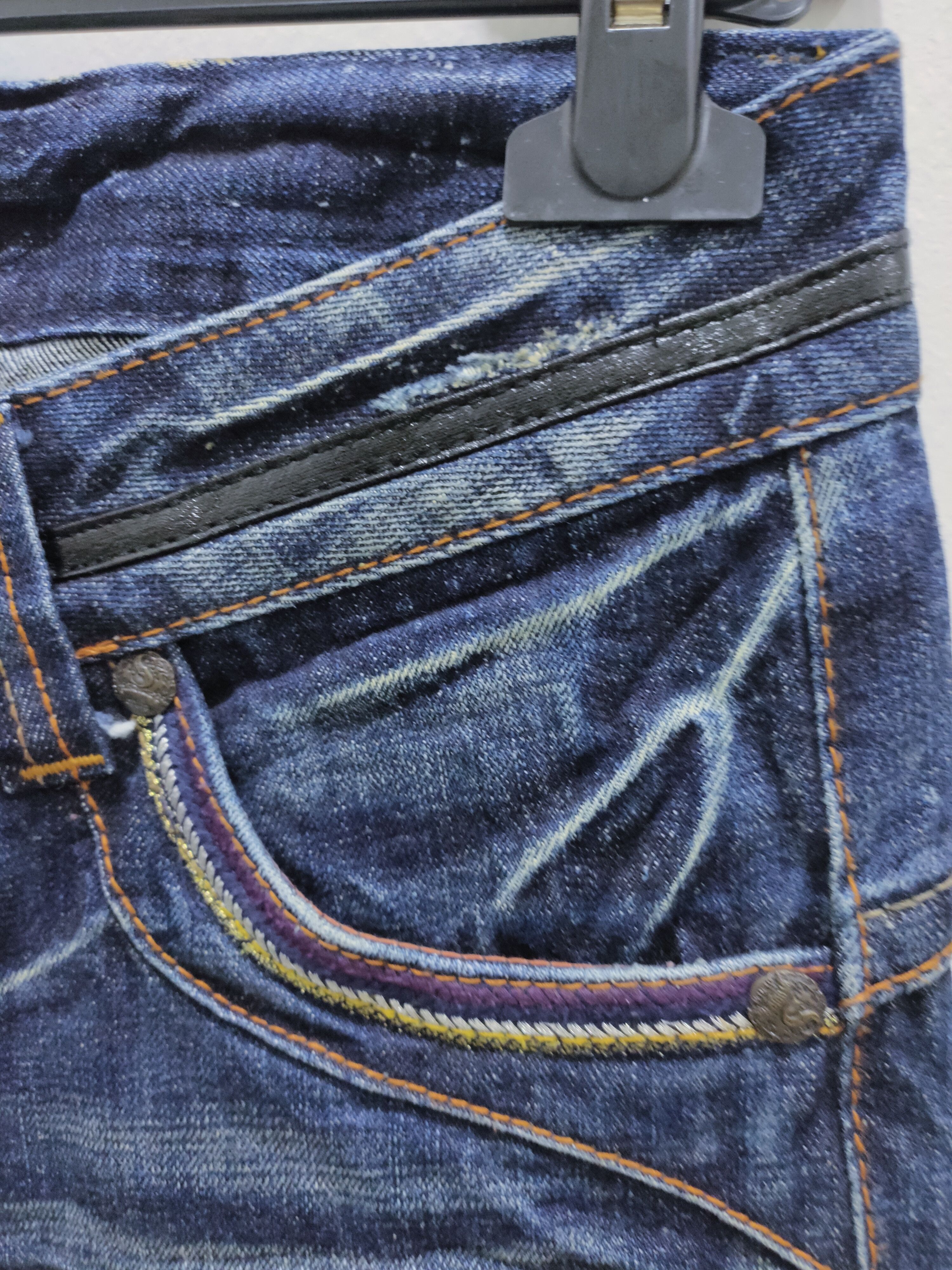 Denim & Co. × Japanese Brand STUDIO R.P Skulls Embroidery Seditionaries Acid Wash Jeans Size 28" / US 6 / IT 42 - 10 Thumbnail