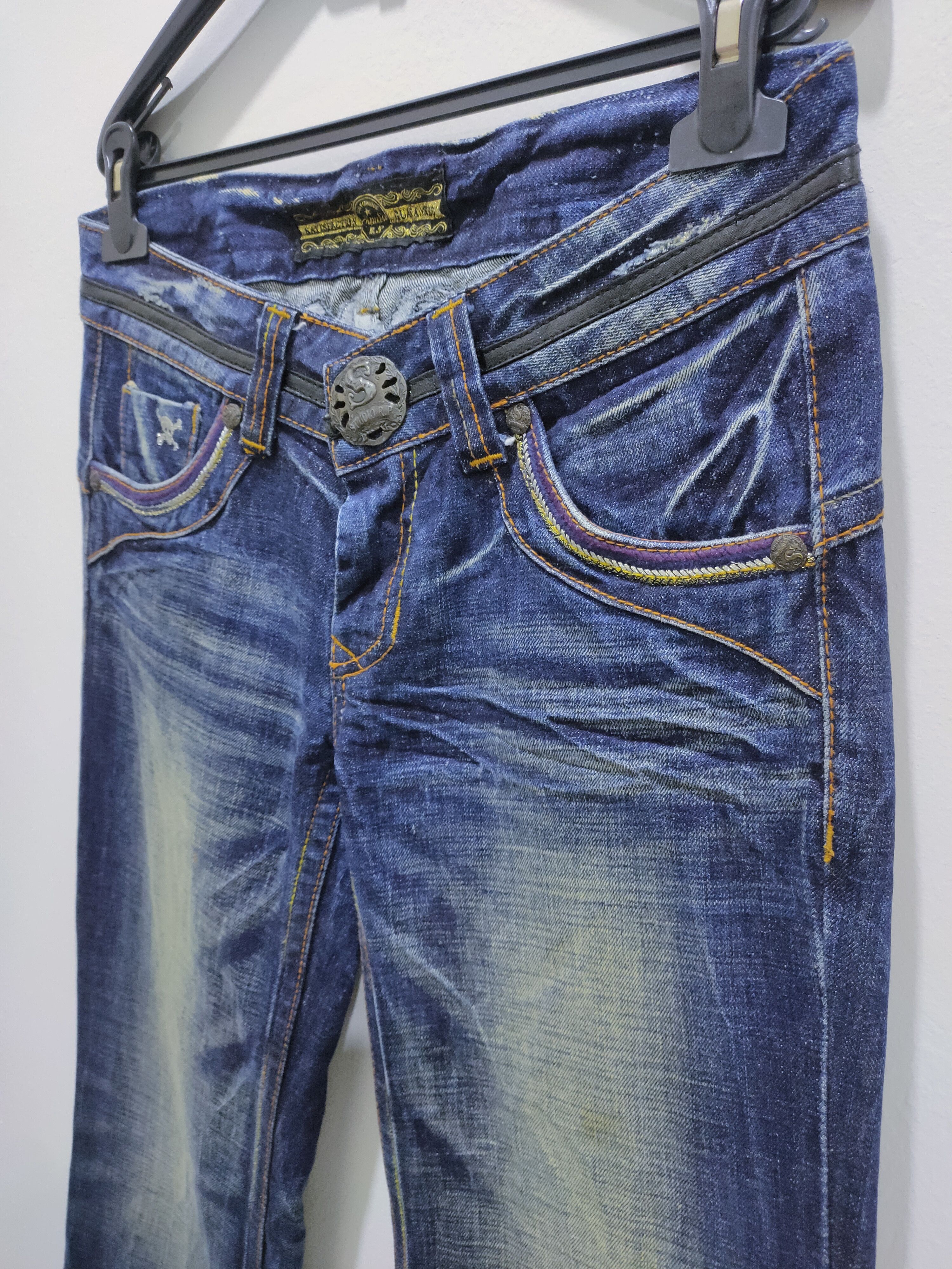 Denim & Co. × Japanese Brand STUDIO R.P Skulls Embroidery Seditionaries Acid Wash Jeans Size 28" / US 6 / IT 42 - 11 Thumbnail