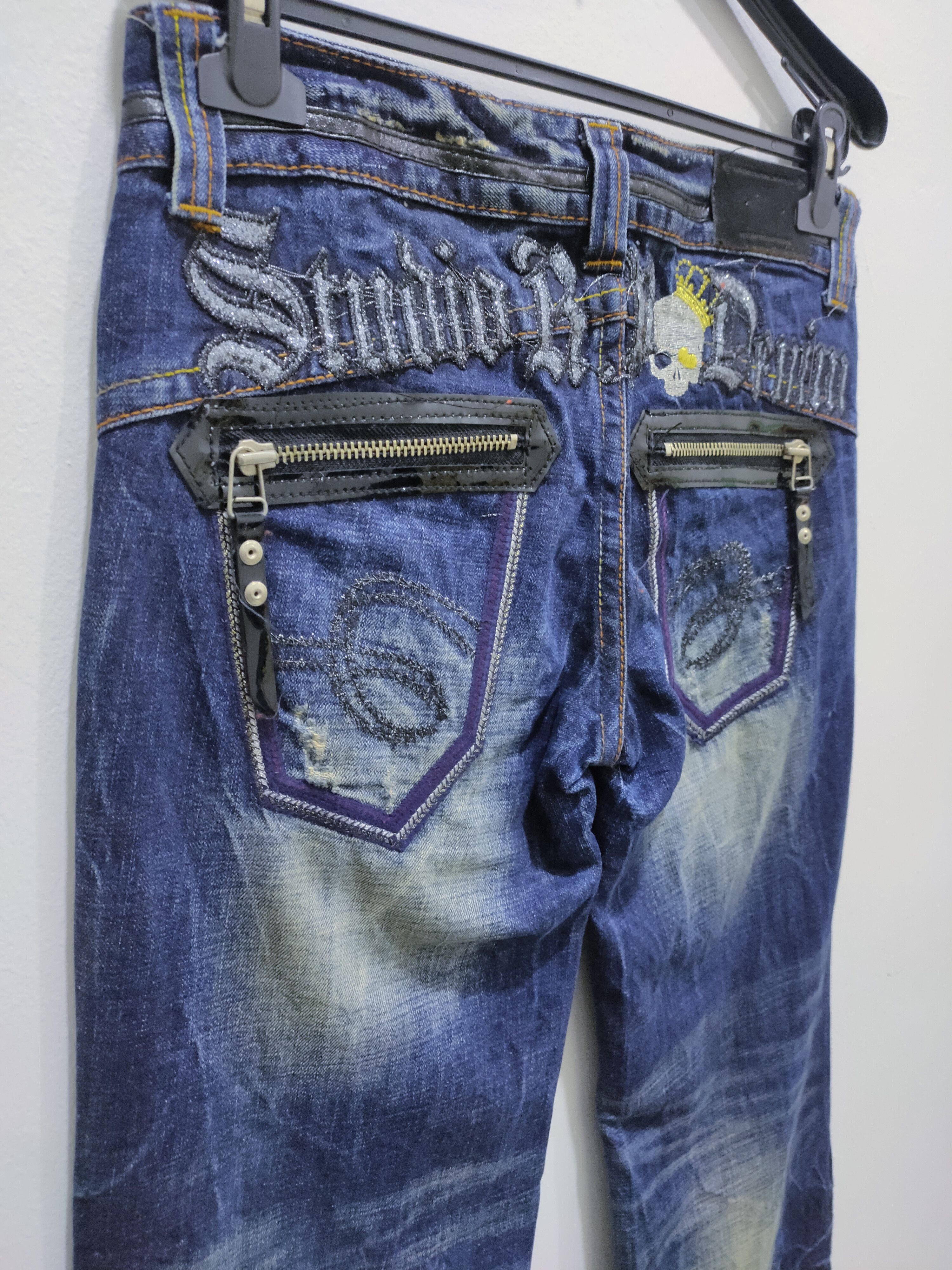 Denim & Co. × Japanese Brand STUDIO R.P Skulls Embroidery Seditionaries Acid Wash Jeans Size 28" / US 6 / IT 42 - 14 Thumbnail