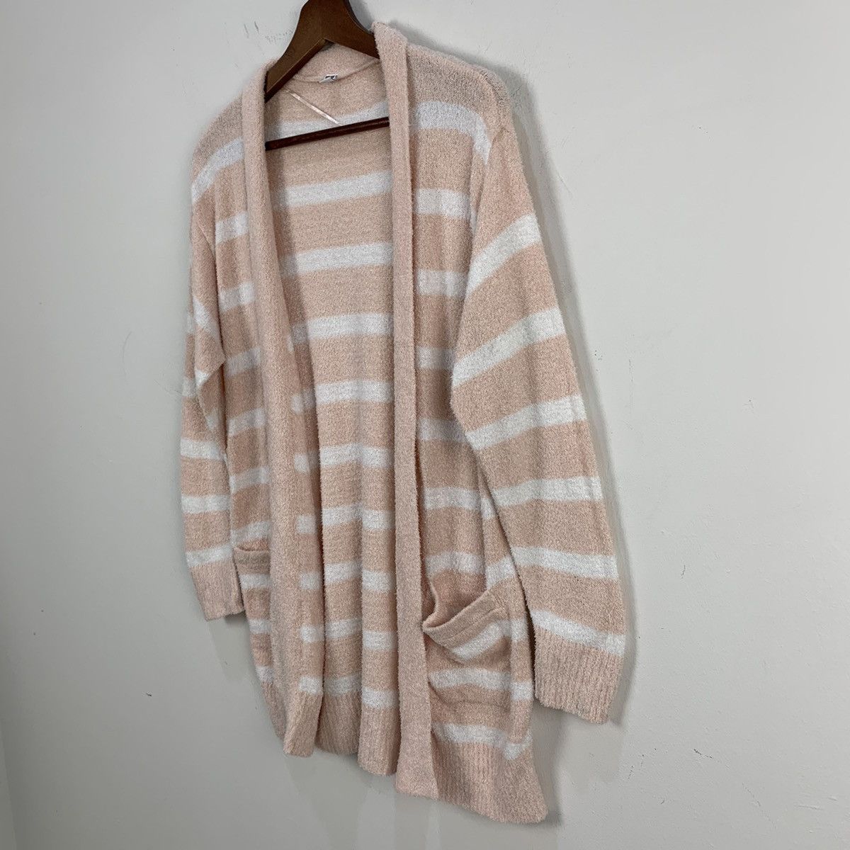 Uniqlo UNIQLO Soft Striped Pyjamas Knitwear Long Cardigan Sweater Size M / US 6-8 / IT 42-44 - 6 Thumbnail