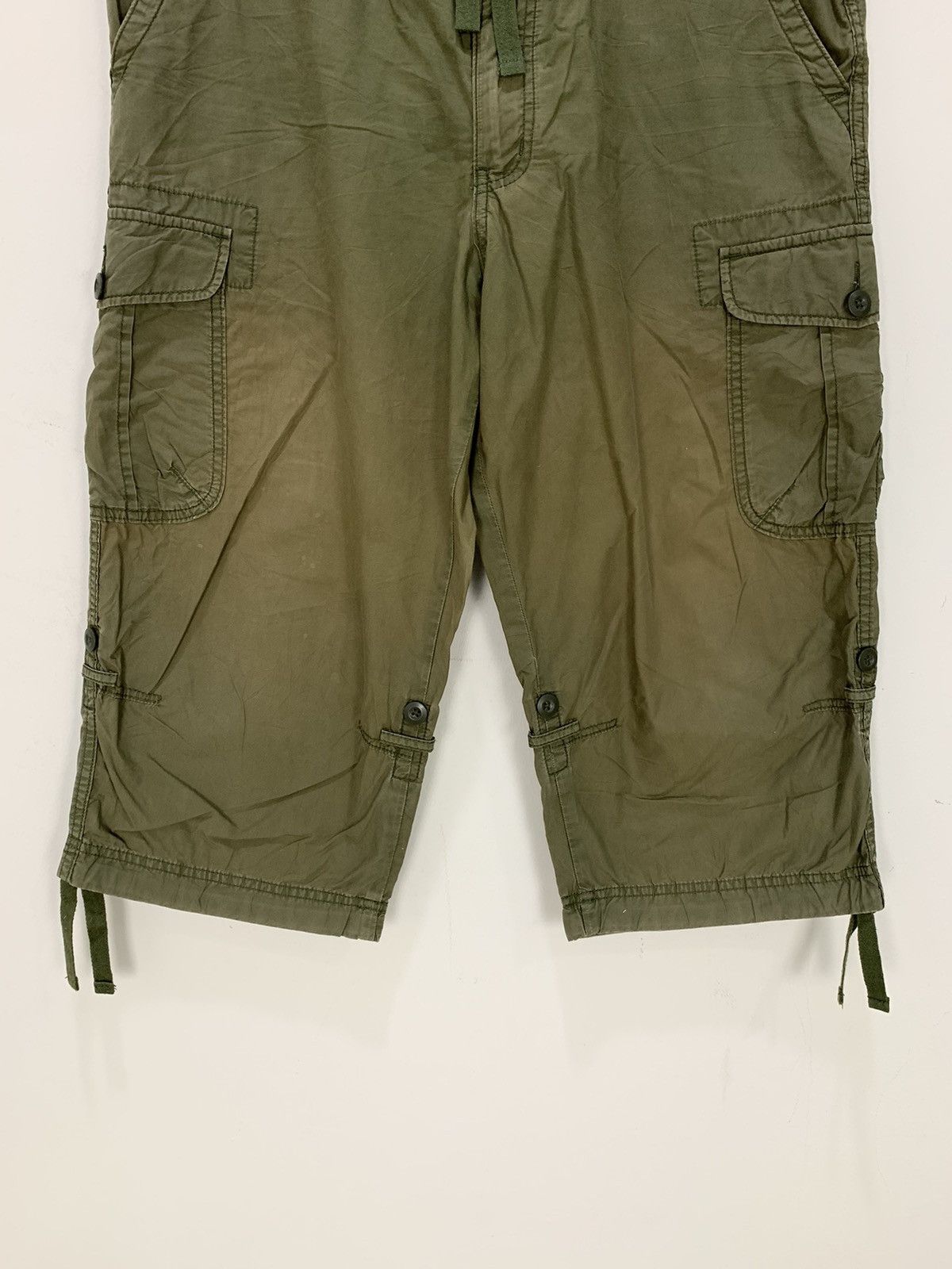 Seditionaries × Uniqlo UNIQLO Bondage Pullover Multipocket Cargo Crop Short Pant Size US 34 / EU 50 - 6 Thumbnail