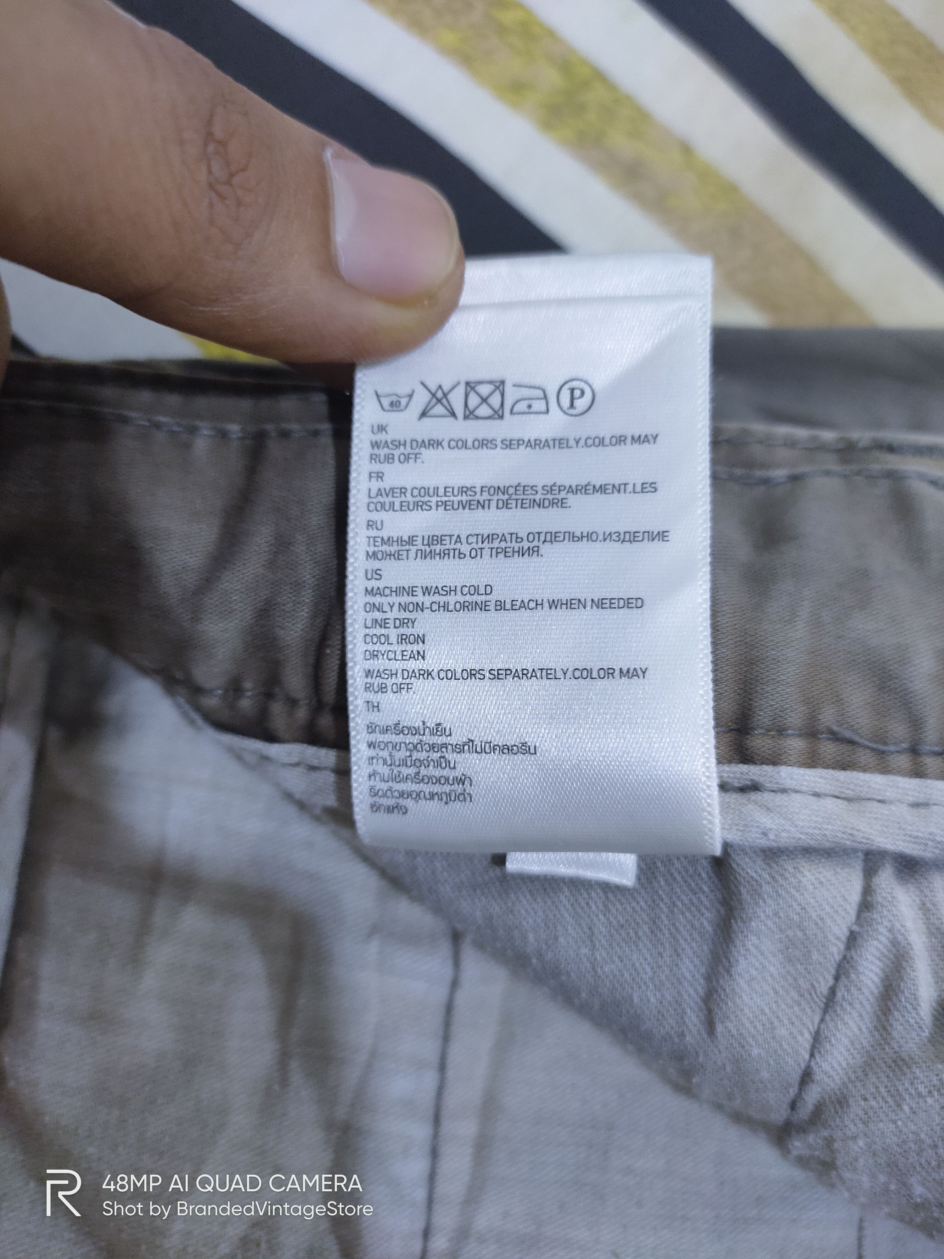 Japanese Brand UNIQLO Hard Cotton Distress Multipocket Utility Cargo Pants Size US 32 / EU 48 - 19 Thumbnail