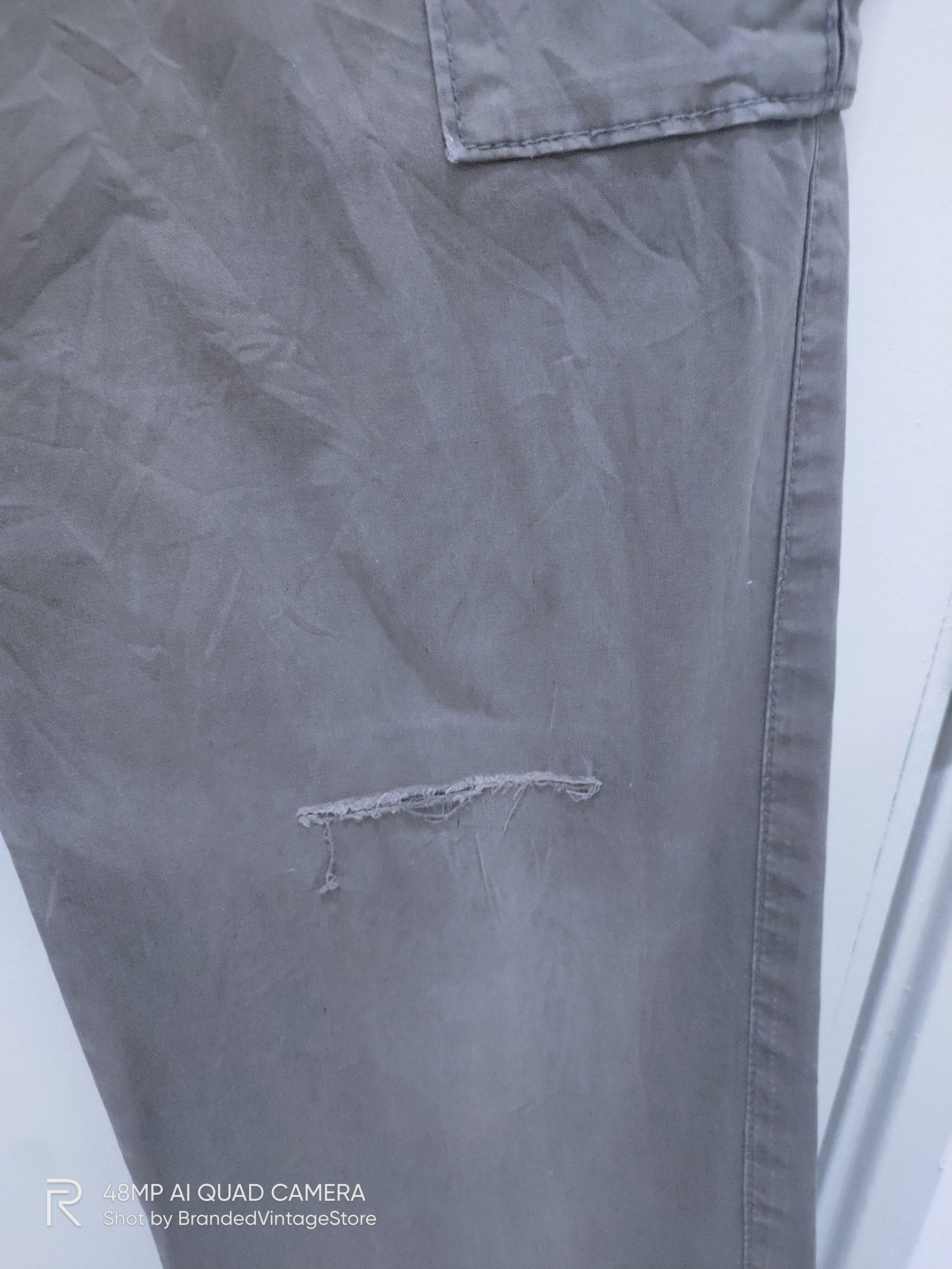 Japanese Brand UNIQLO Hard Cotton Distress Multipocket Utility Cargo Pants Size US 32 / EU 48 - 11 Thumbnail