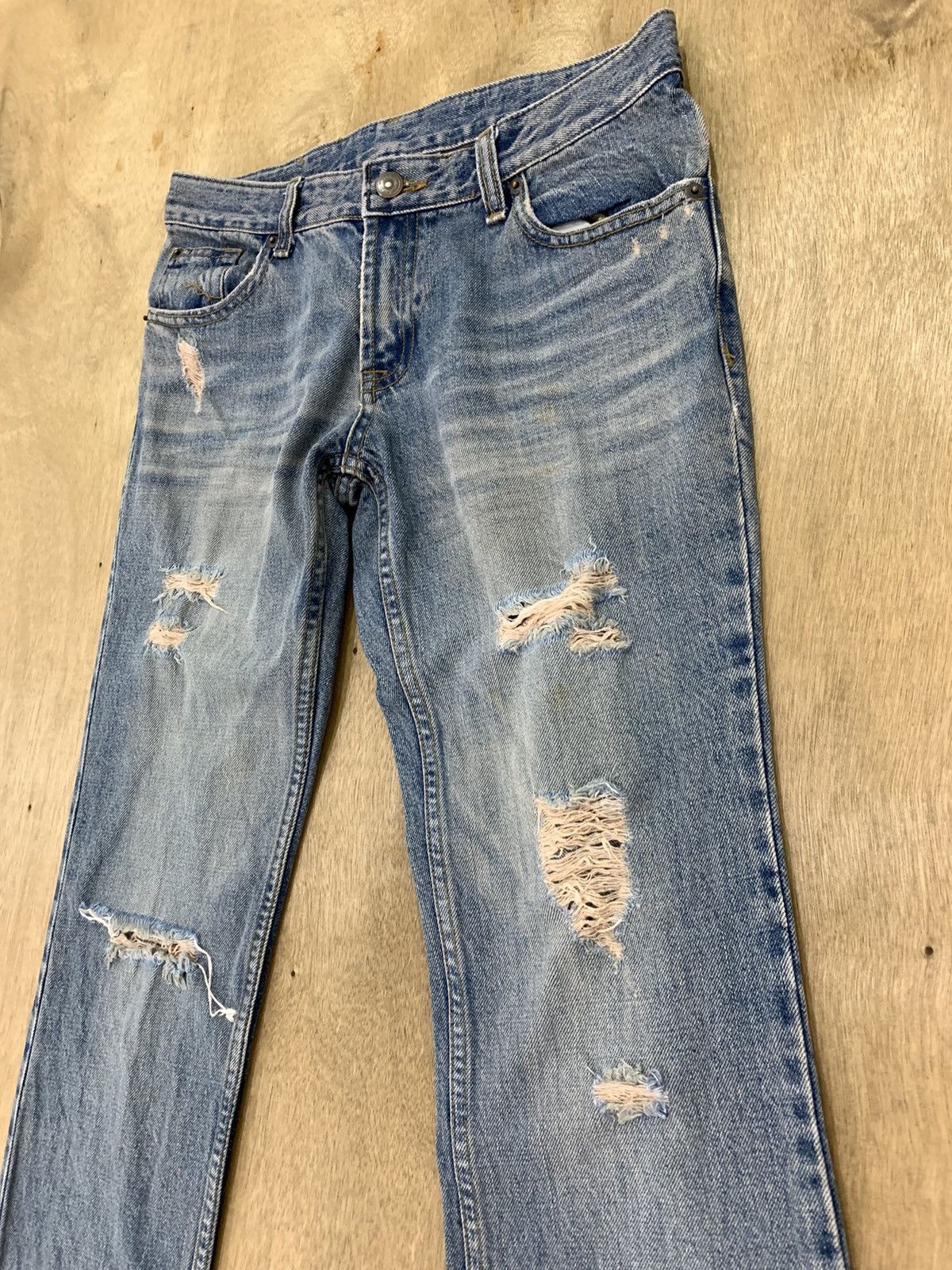 Japanese Brand VIRCA PHRASE Disstressed Denim SlimFit Harajuku Style Jeans Size 29" - 7 Thumbnail