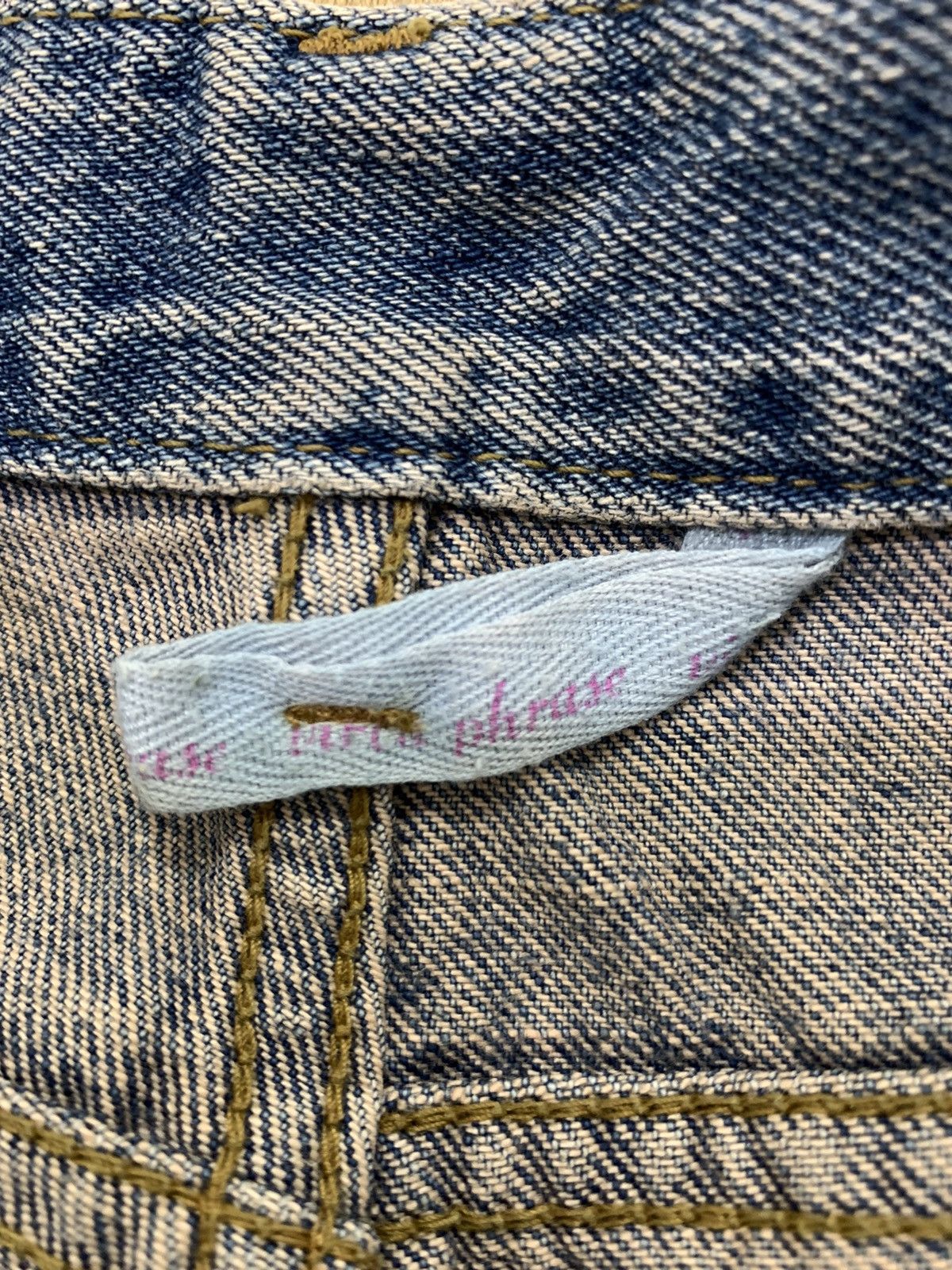 Japanese Brand VIRCA PHRASE Disstressed Denim SlimFit Harajuku Style Jeans Size 29" - 17 Thumbnail