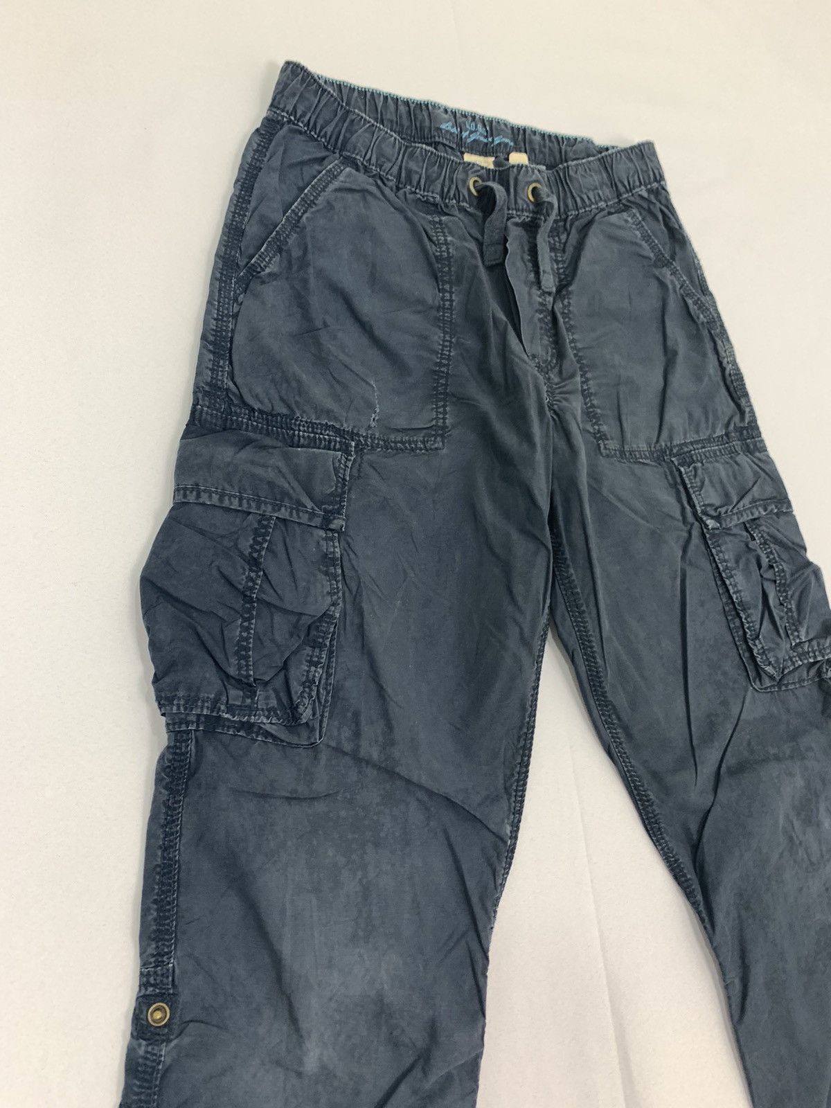 H&M H&M x L.O.G.G Carpenter Baggy Pocket Jogger Cargo Crop Pant Size US 28 / EU 44 - 7 Thumbnail