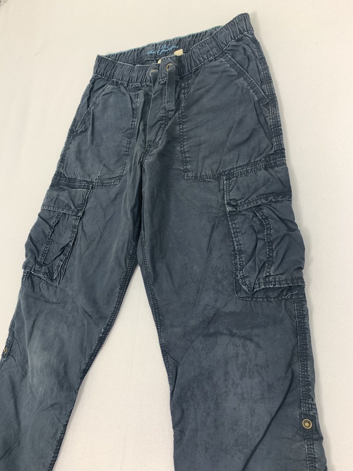 H&M H&M x L.O.G.G Carpenter Baggy Pocket Jogger Cargo Crop Pant Size US 28 / EU 44 - 8 Thumbnail