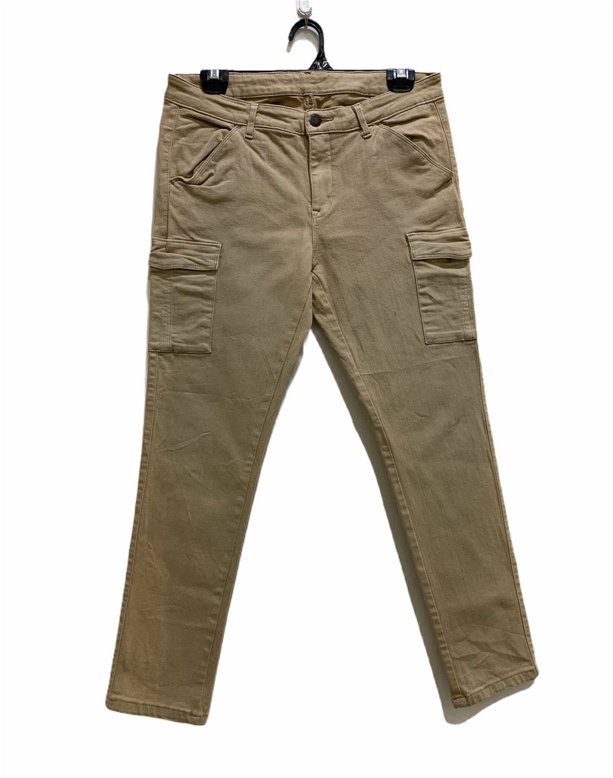 Uniqlo UNIQLO Multipocket Tactical Utility Skinny Slim CargoPant Size US 30 / EU 46 - 1 Thumbnail