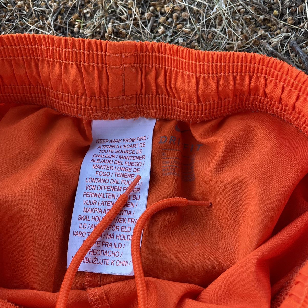 Vintage Vintage 90s Nike Drill Shorts Orange Swoosh Streetwear 28 Size US 28 / EU 44 - 6 Thumbnail