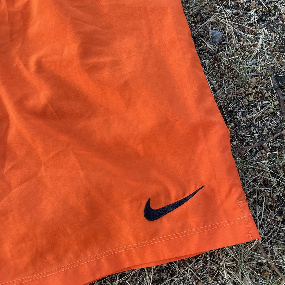Vintage Vintage 90s Nike Drill Shorts Orange Swoosh Streetwear 28 Size US 28 / EU 44 - 4 Thumbnail