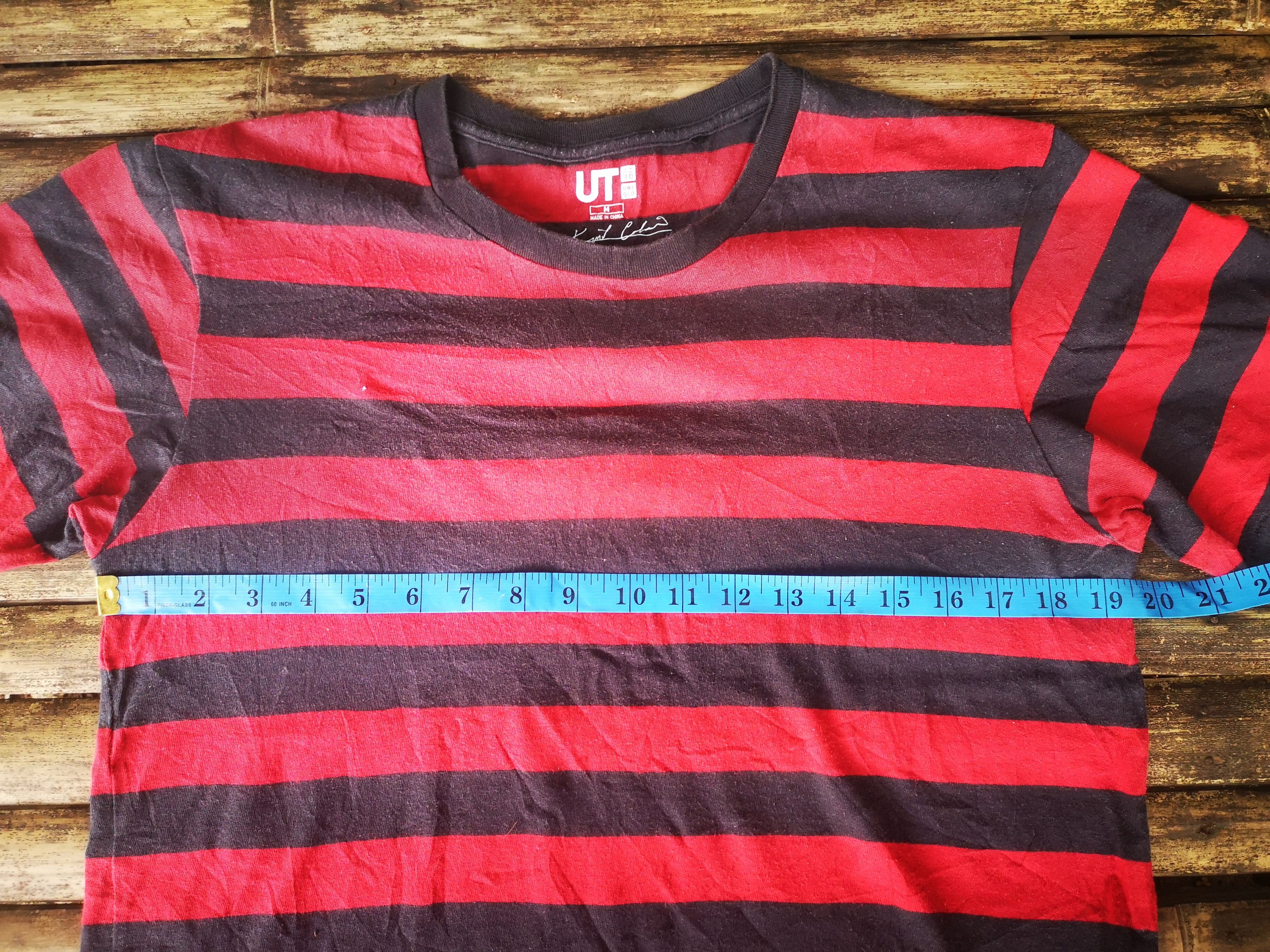 Uniqlo The End of Music Kurt Cobain Size US M / EU 48-50 / 2 - 8 Thumbnail