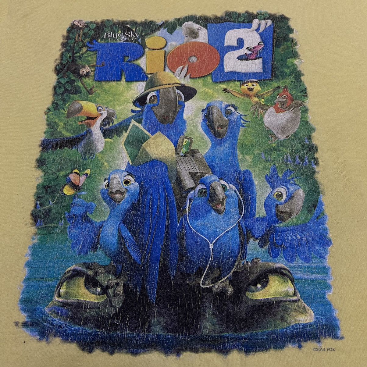Vintage Rio 2 Cartoon Movie tshirt Size US M / EU 48-50 / 2 - 2 Thumbnail