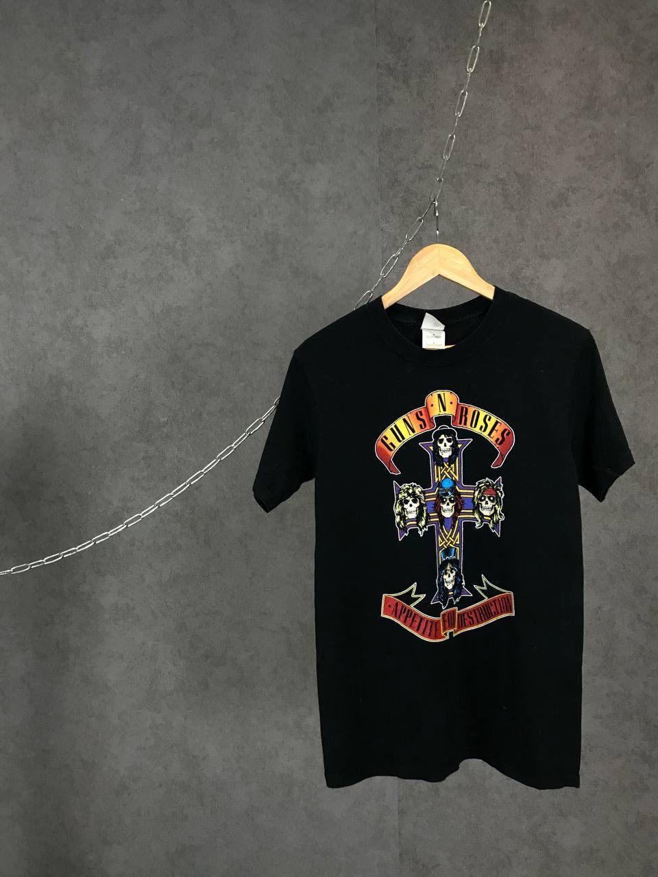 Band Tees Guns N Roses 2004 vintage rock overprinted band tee Size US S / EU 44-46 / 1 - 1 Thumbnail