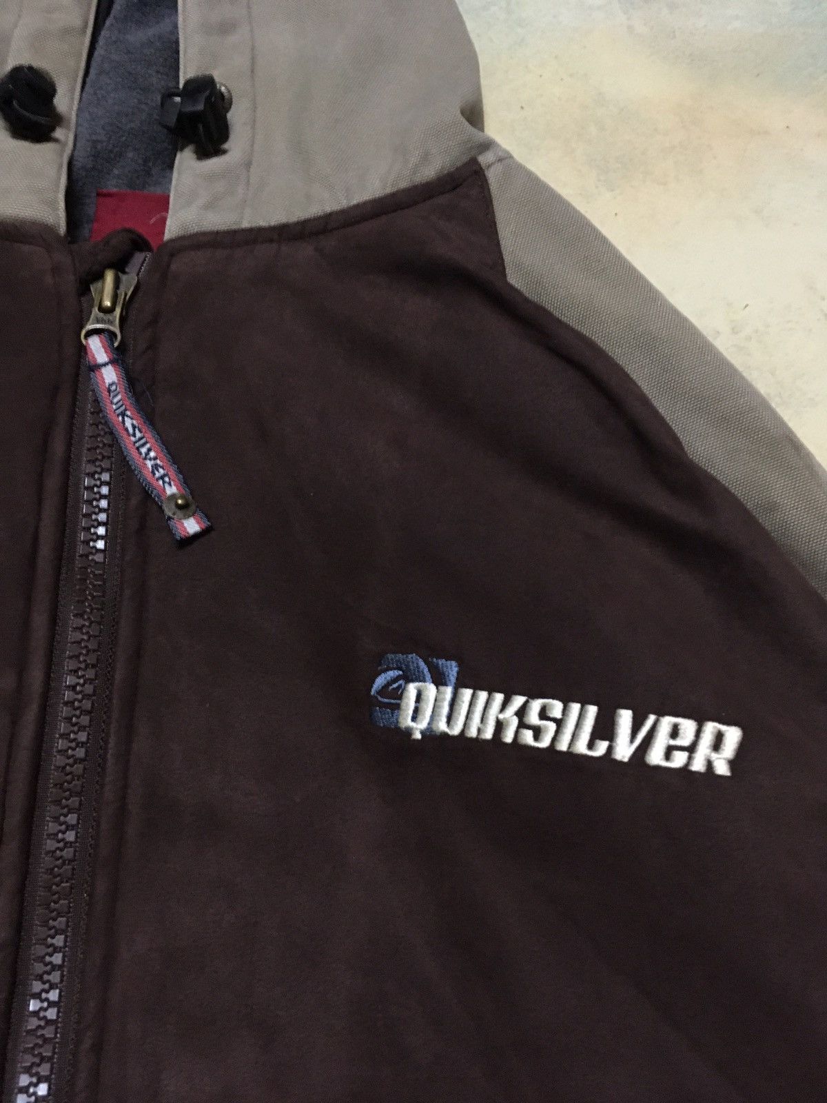 Quiksilver Vintage Quiksilver Hoodie Big Logo Size US M / EU 48-50 / 2 - 4 Thumbnail