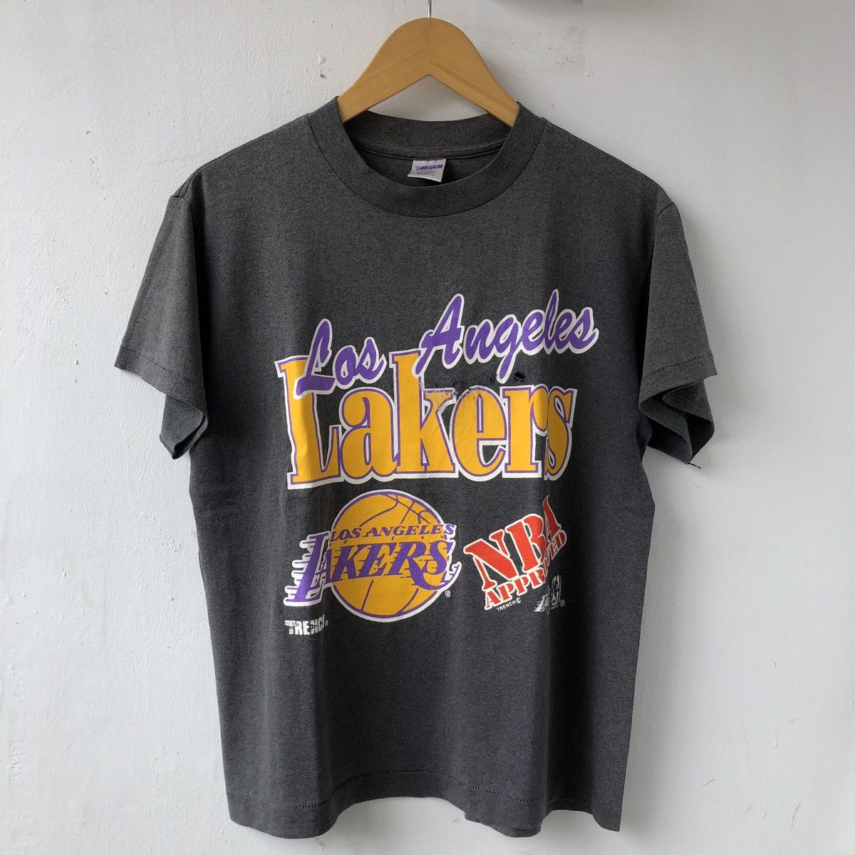 NBA × Vintage Vintage Lakers t-shirt Size US M / EU 48-50 / 2 - 2 Thumbnail