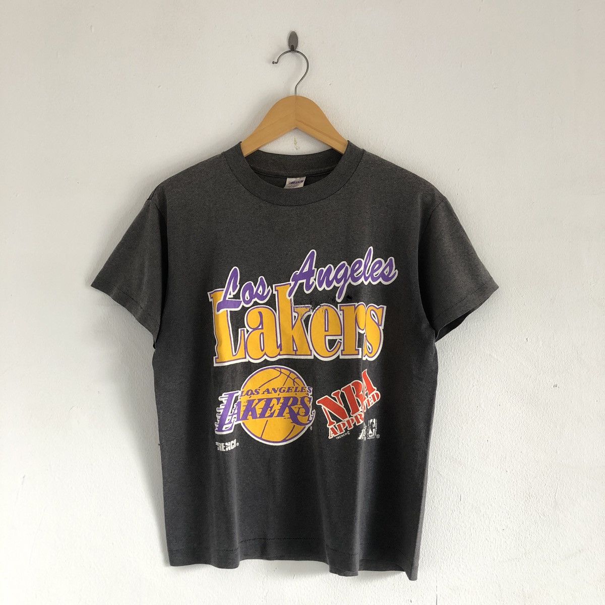 NBA × Vintage Vintage Lakers t-shirt Size US M / EU 48-50 / 2 - 1 Thumbnail
