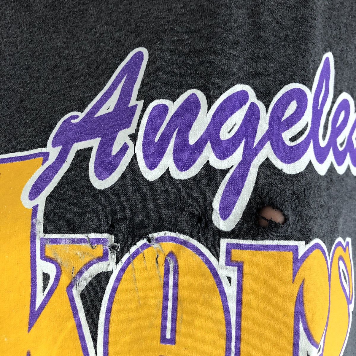NBA × Vintage Vintage Lakers t-shirt Size US M / EU 48-50 / 2 - 5 Thumbnail