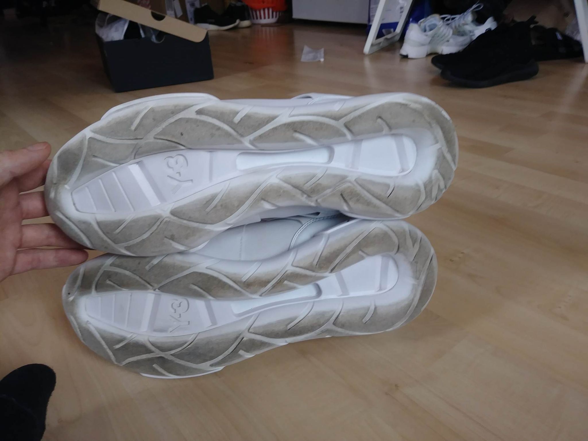 Adidas × Y-3 × Yohji Yamamoto Y-3 Yohji Yamamoto Qasa High Size 10.5 US Size US 10.5 / EU 43-44 - 10 Thumbnail