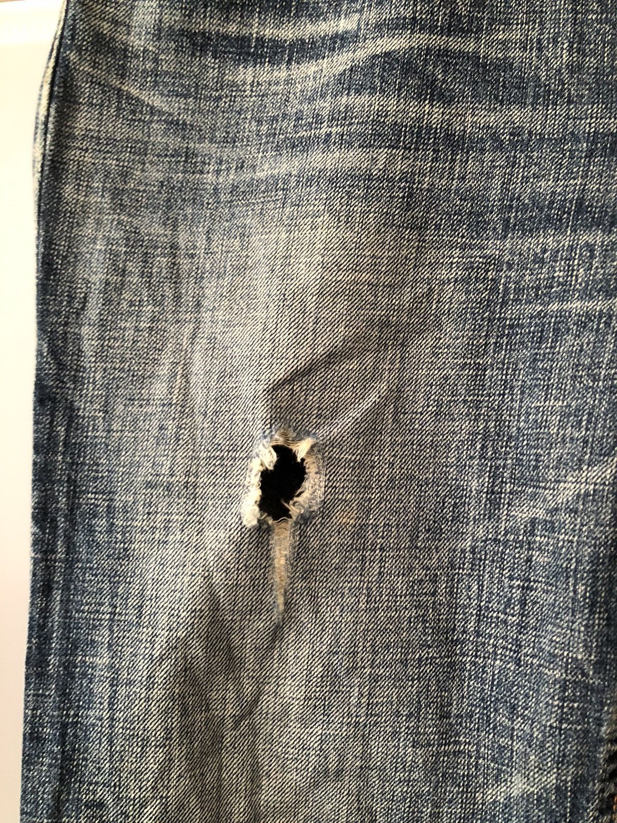 Levi's Vintage levis 501 distressed denim Size US 29 - 5 Thumbnail