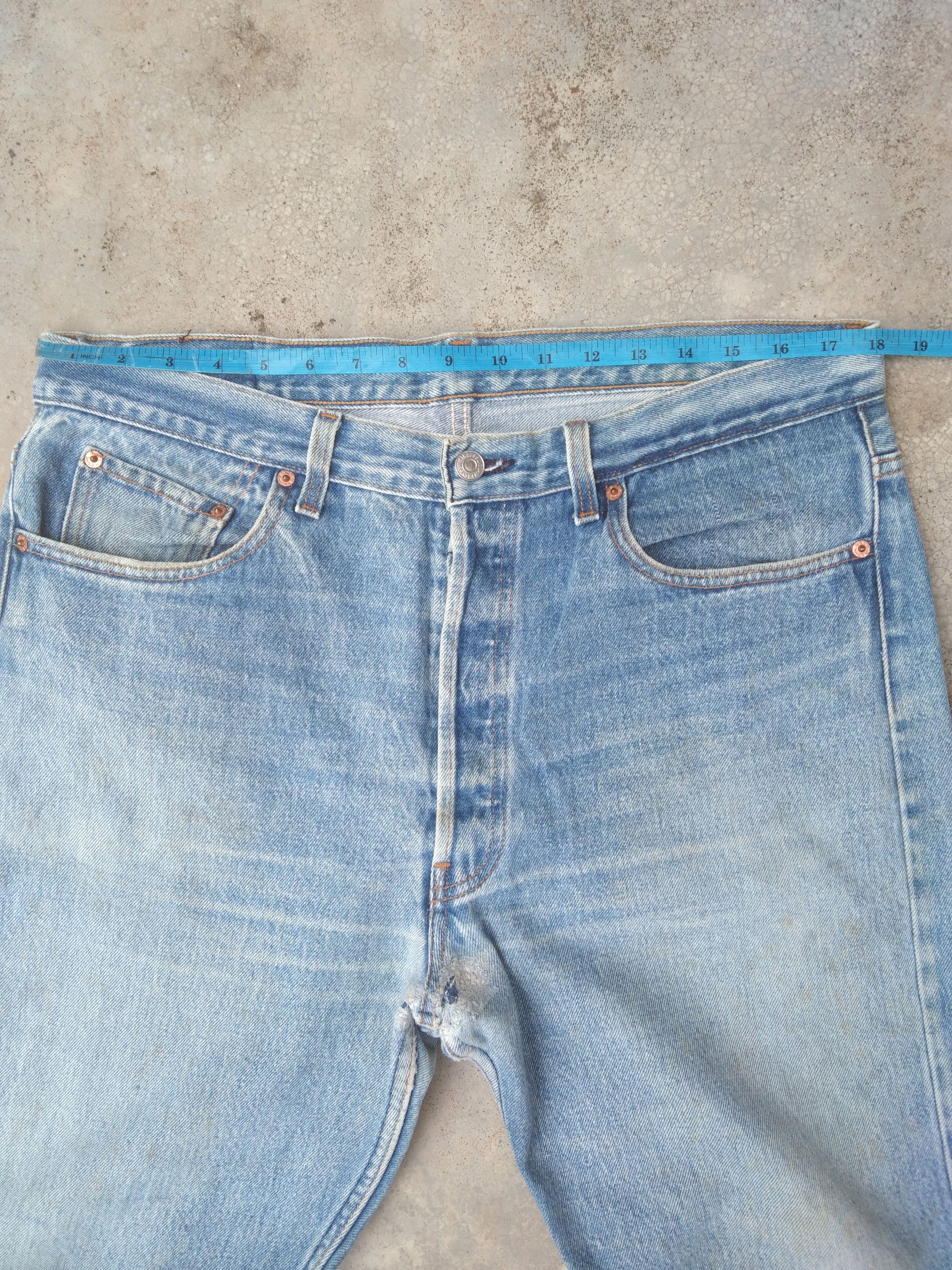 Levi's × Vintage 90s Vintage Levis 501 xx Made In USA Distressed Jeans 36x30 Size US 36 / EU 52 - 10 Thumbnail