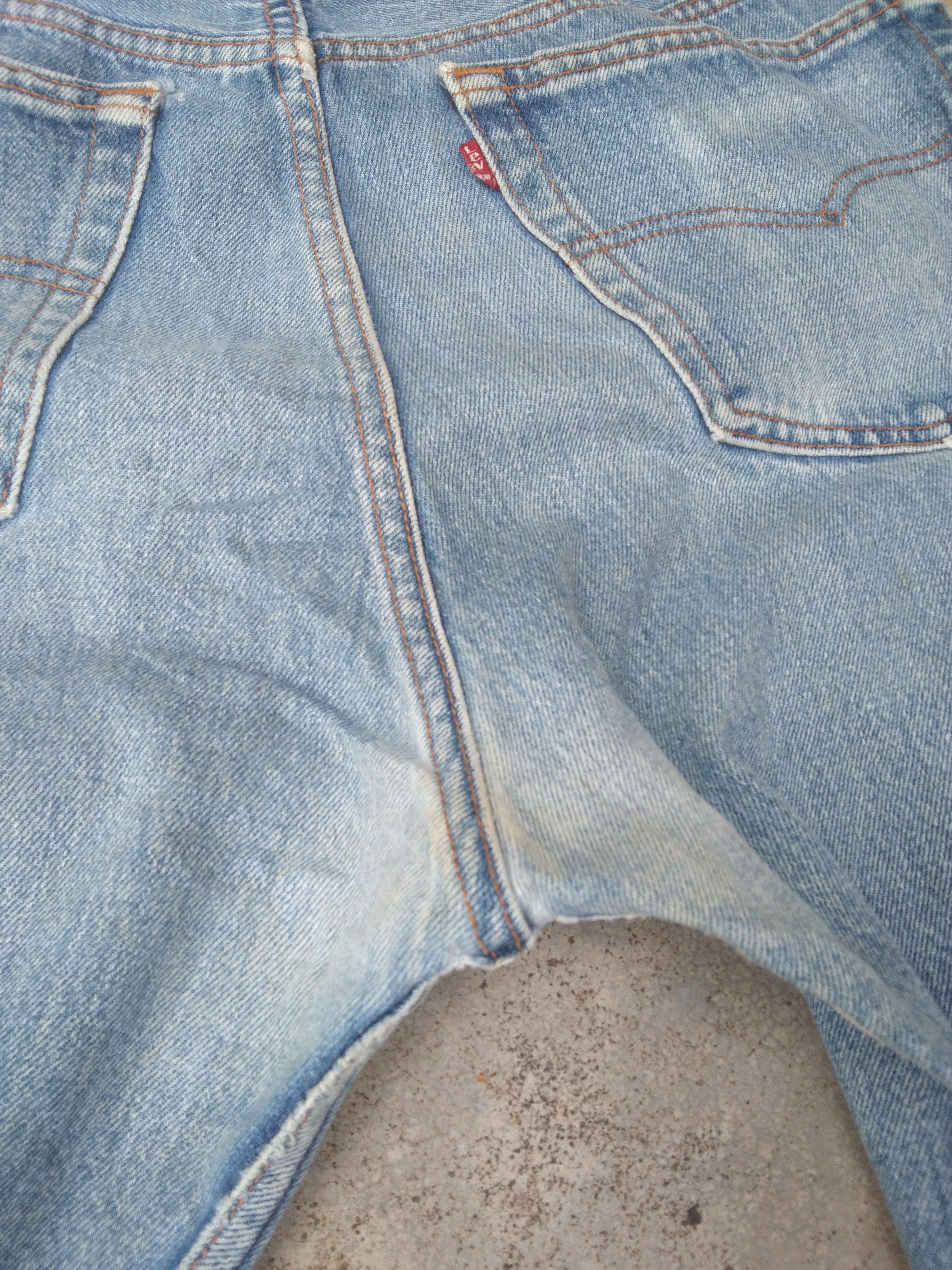 Levi's × Vintage 90s Vintage Levis 501 xx Made In USA Distressed Jeans 36x30 Size US 36 / EU 52 - 4 Thumbnail
