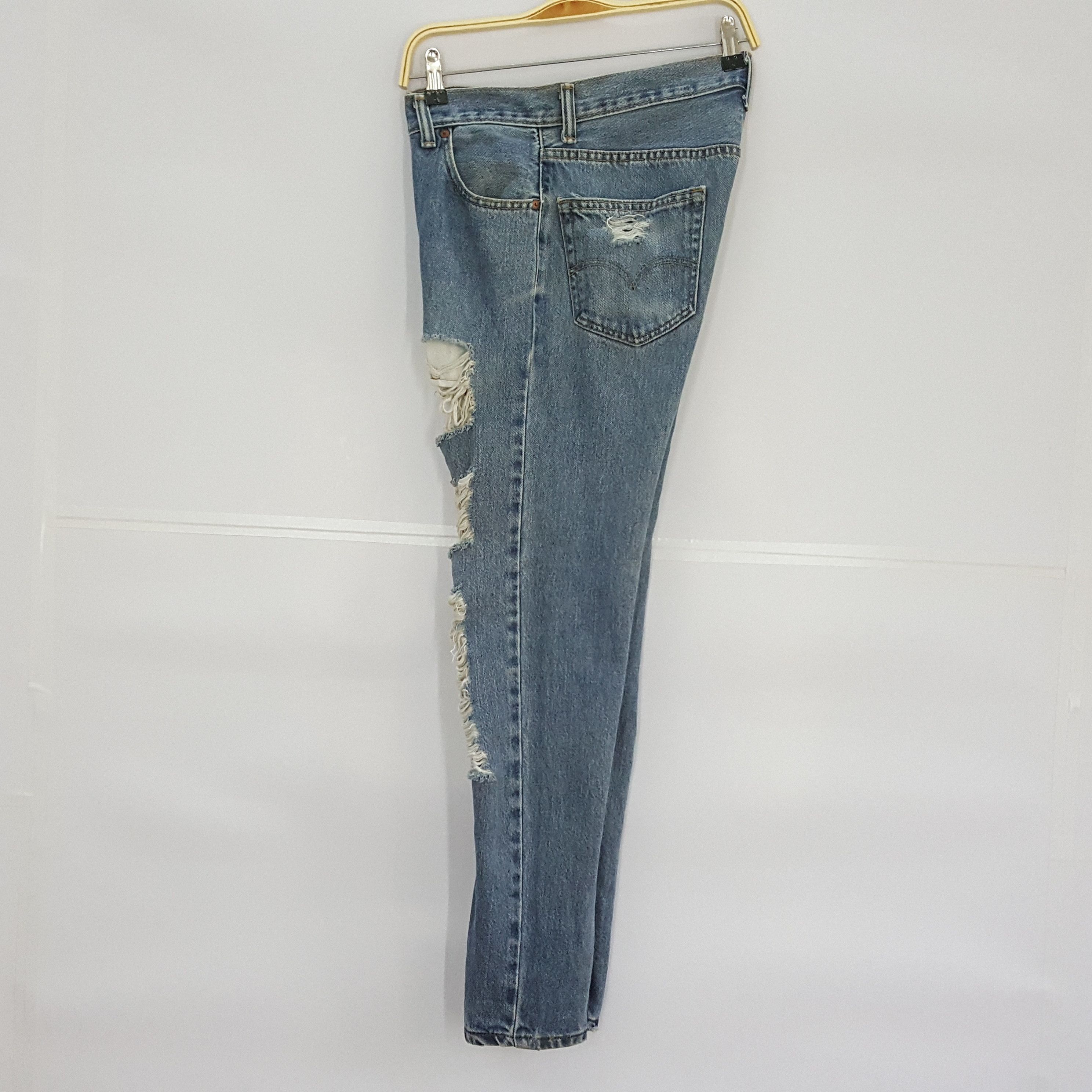 Levi's Vintage Clothing Vintage Levi's 550 Distress Denim Kurt Cobain style pants Size US 30 / EU 46 - 11 Thumbnail
