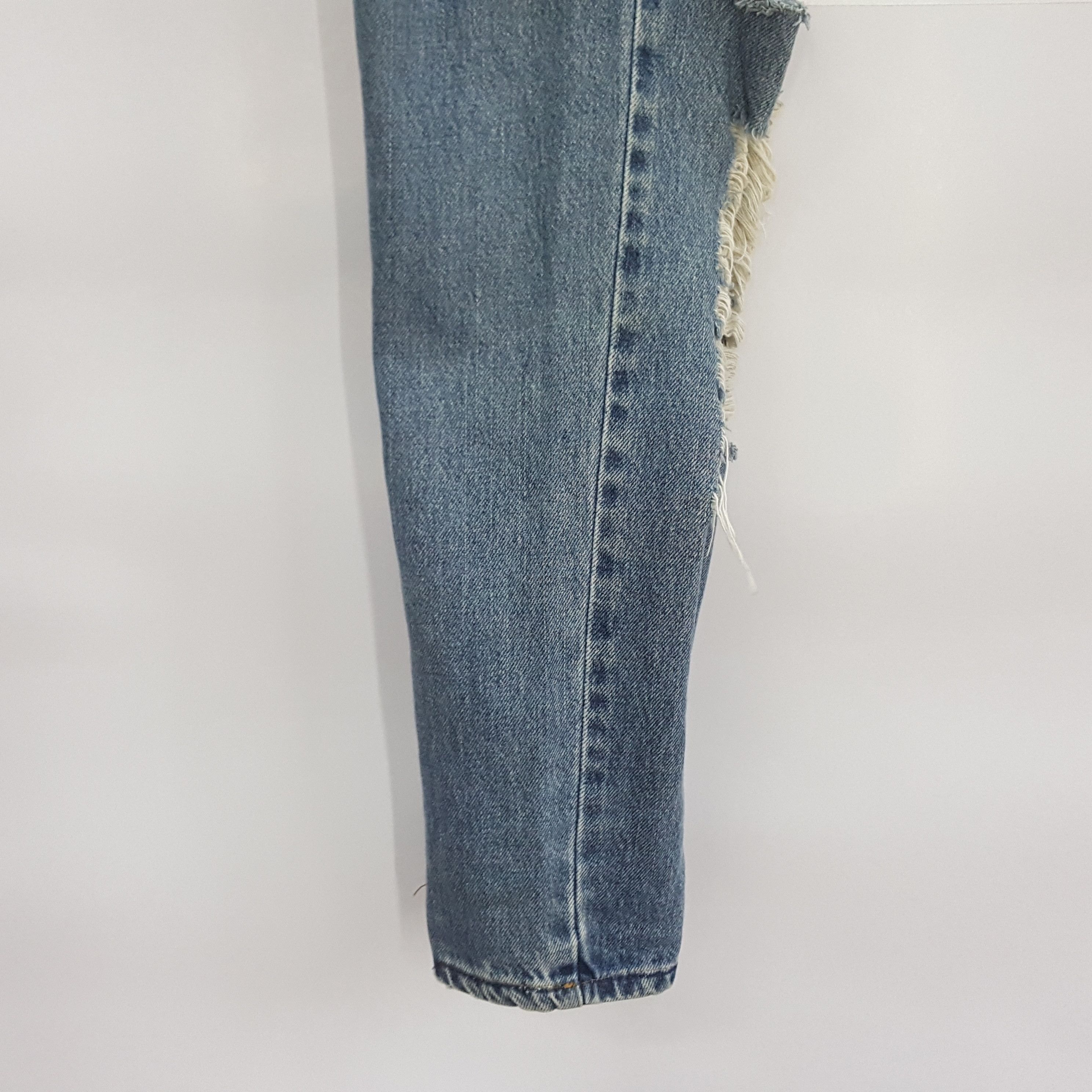 Levi's Vintage Clothing Vintage Levi's 550 Distress Denim Kurt Cobain style pants Size US 30 / EU 46 - 7 Thumbnail