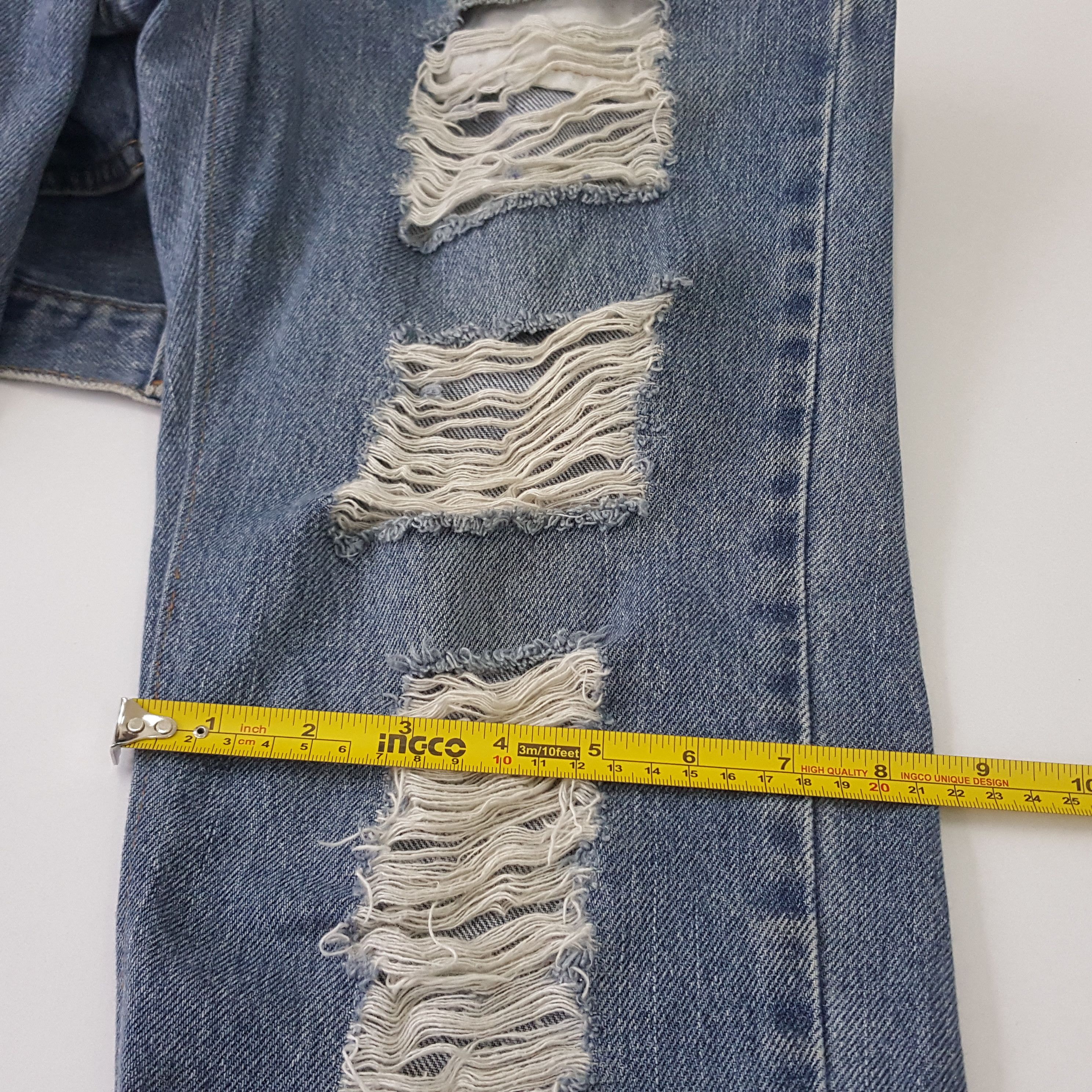Levi's Vintage Clothing Vintage Levi's 550 Distress Denim Kurt Cobain style pants Size US 30 / EU 46 - 16 Thumbnail