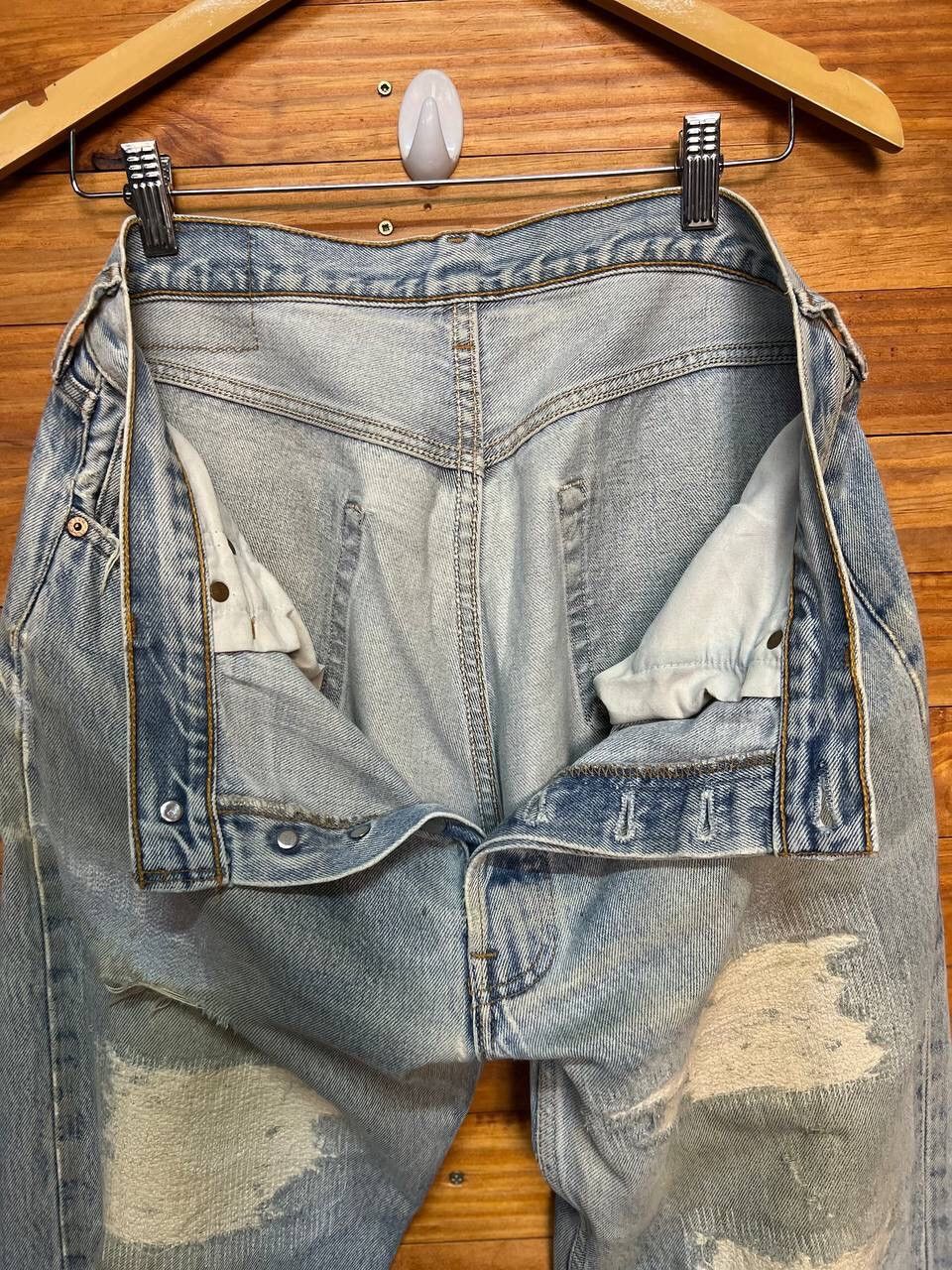 Levi's VINTAGE LEVI’S 524 DISTRESS DENIM JEANS Size US 34 / EU 50 - 12 Thumbnail