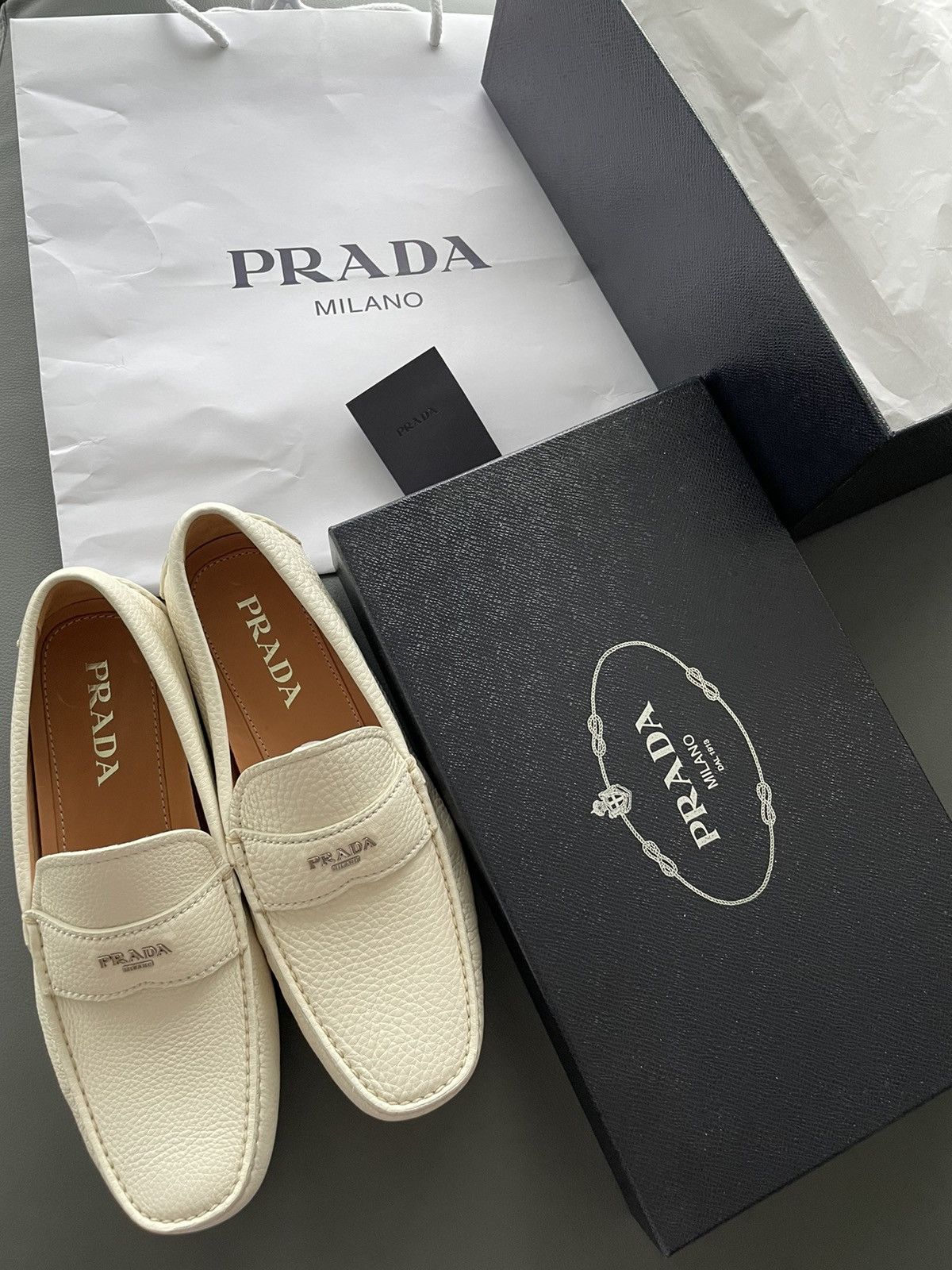 Prada Rare Limited Edition Iconic Prada Logo Leather Loafer Shoes Size US 8 / EU 41 - 14 Thumbnail