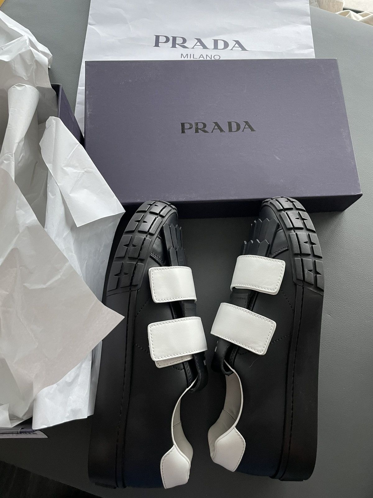 Prada BrandNew Limited Edition Runway Prada Logo Leather Sneakers Size US 10 / EU 43 - 18 Thumbnail
