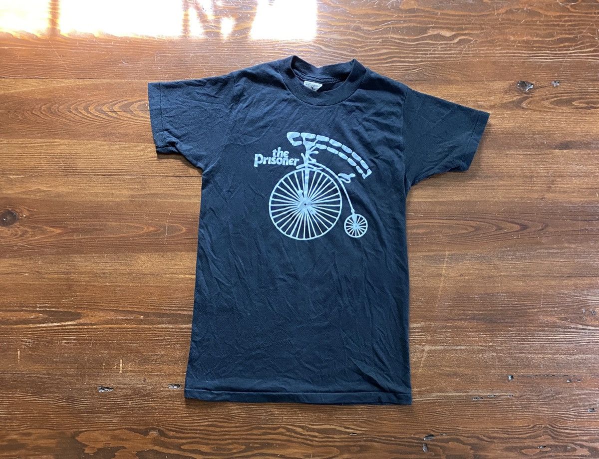 Sci-Fi Fantasy Vintage 80’s The Prisoner Single Stitch Sneakers Tee Size US XS / EU 42 / 0 - 1 Thumbnail