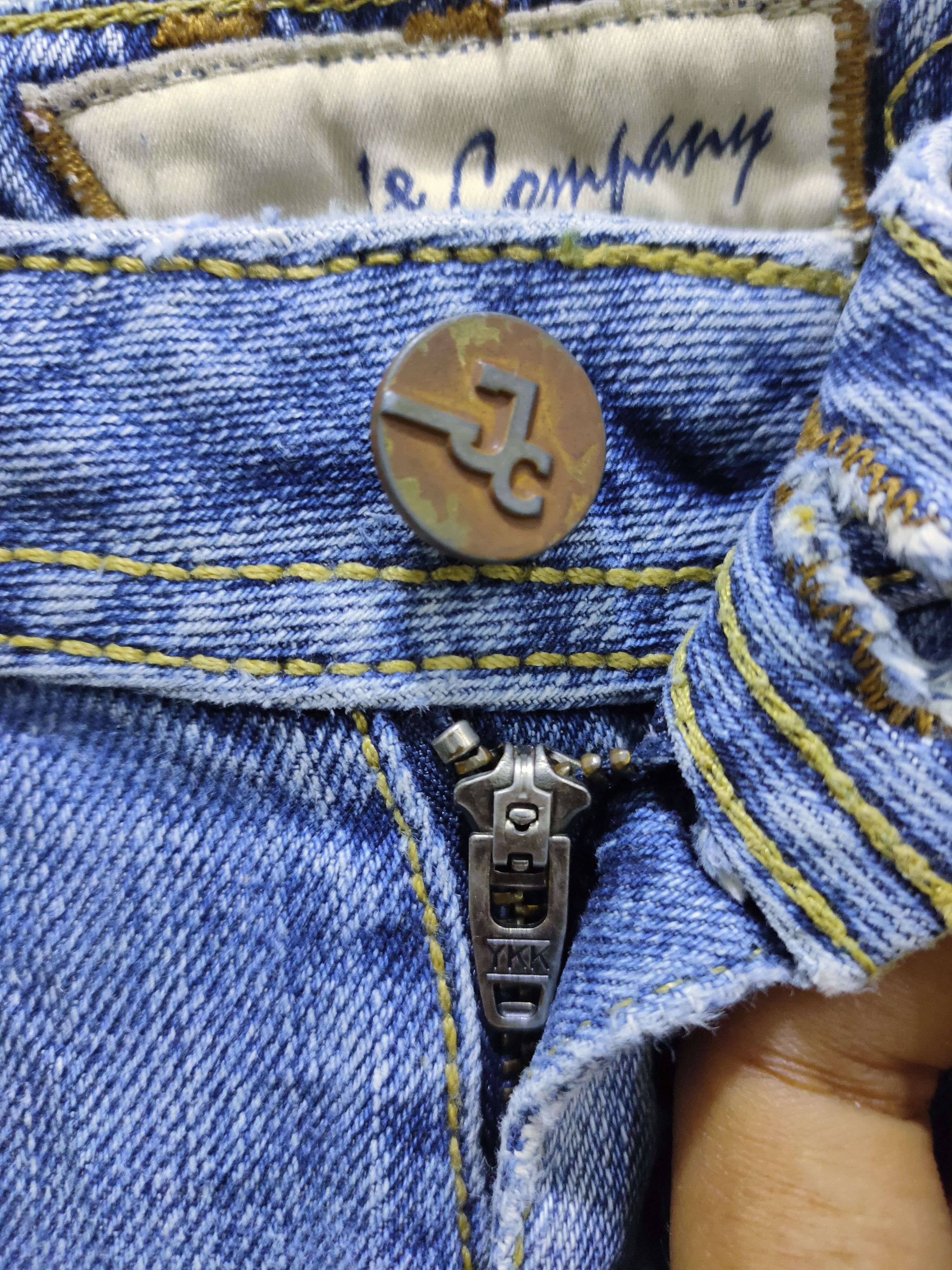 Japanese Brand J&COMPANY Embroidery Apache Skull Acid Washed Bootcut Jeans Size 28" / US 6 / IT 42 - 18 Thumbnail