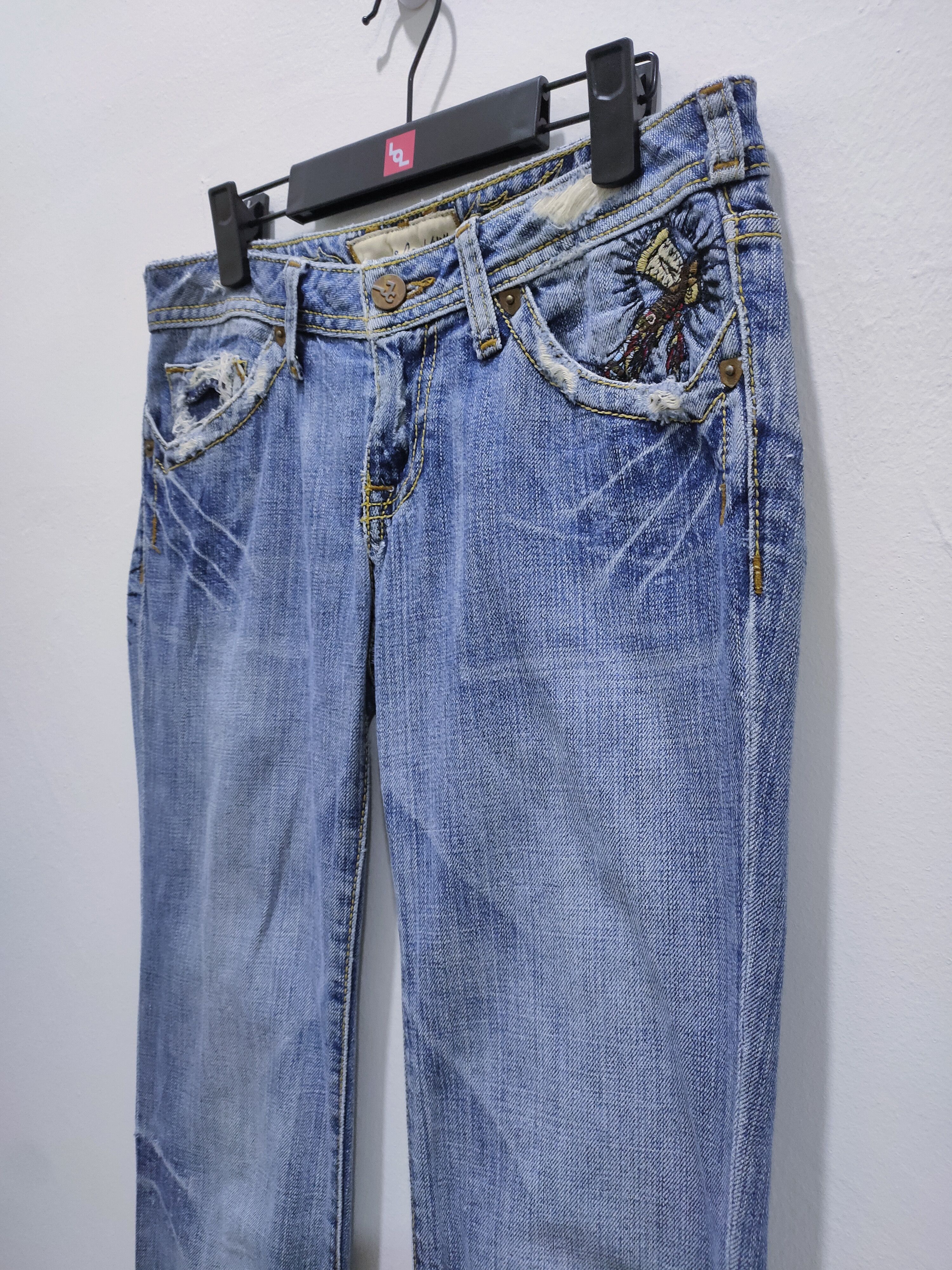 Japanese Brand J&COMPANY Embroidery Apache Skull Acid Washed Bootcut Jeans Size 28" / US 6 / IT 42 - 10 Thumbnail