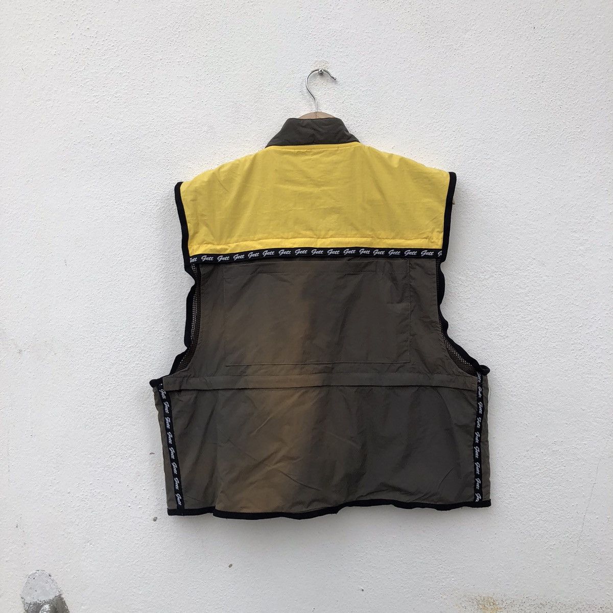 Japanese Brand VINTAGE GETT EXCITING FISHING BAY VEST UTILITY MULTI POCKET Size US L / EU 52-54 / 3 - 9 Thumbnail