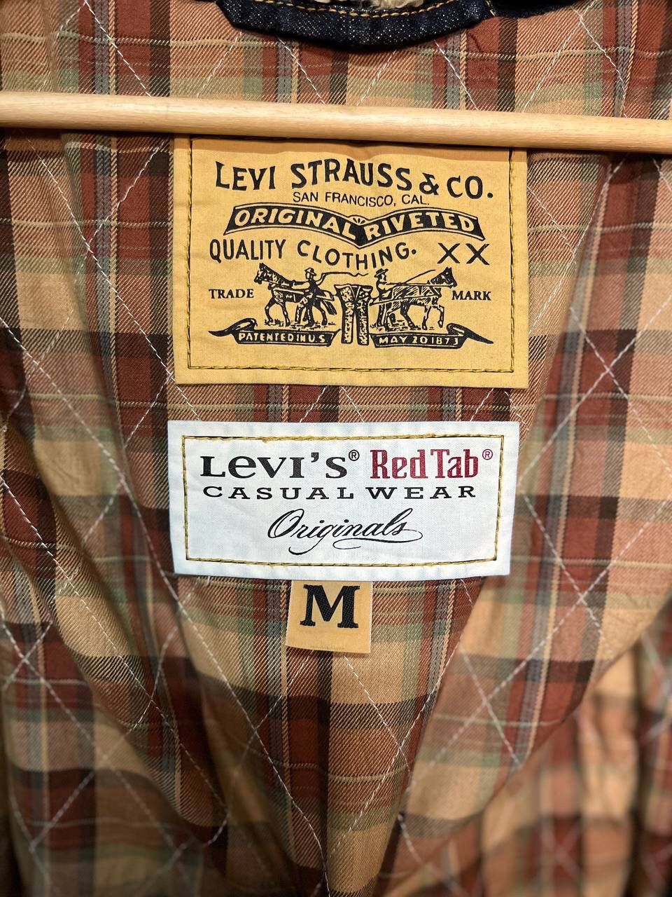 Levi's LEVI’S RED TAB SHERPA TRUCKER JACKET Size US M / EU 48-50 / 2 - 15 Thumbnail