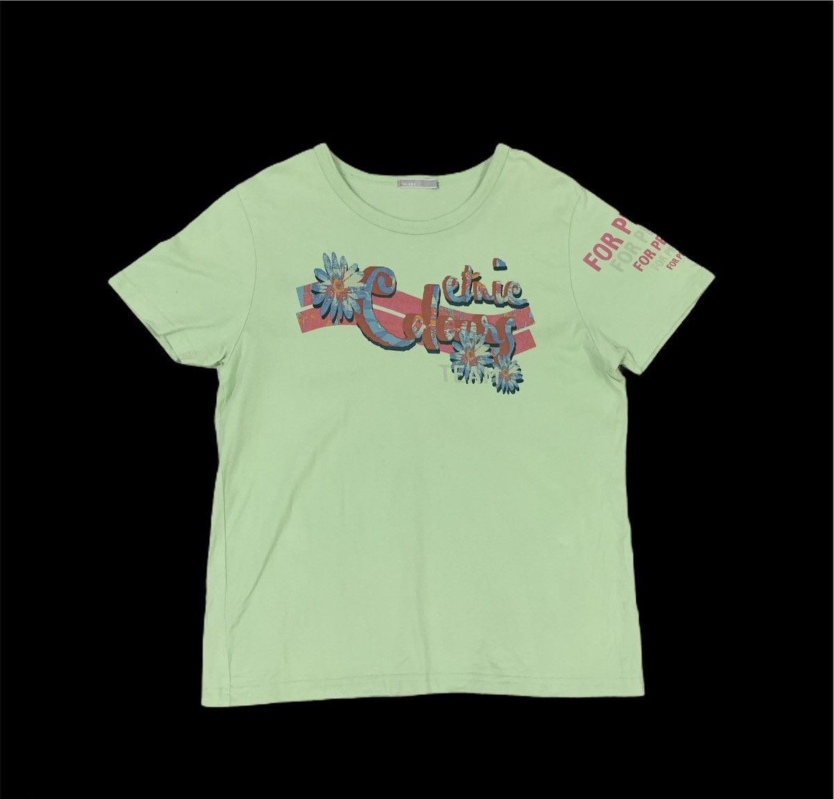 Vintage LUCUPE Etnic Colour Hawaiian BigLogo Graphic Surf Tee Shirt Size US S / EU 44-46 / 1 - 1 Thumbnail