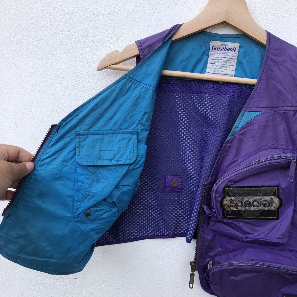 Goretex VINTAGE DAIWA GREATBANFF VEST MULTI POCKET GORETEX Size US M / EU 48-50 / 2 - 10 Thumbnail