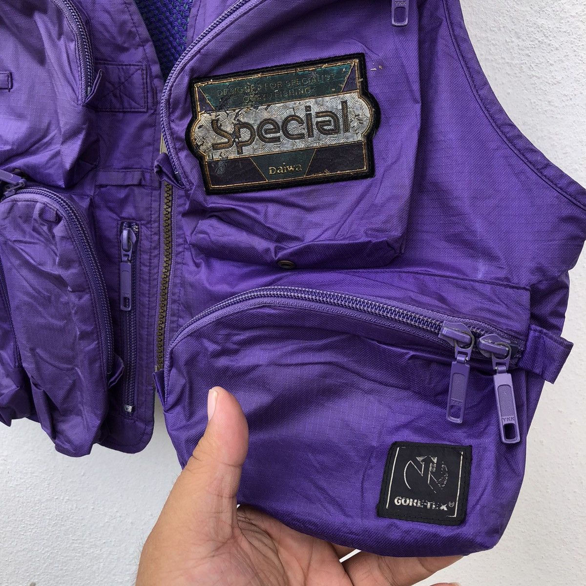 Goretex VINTAGE DAIWA GREATBANFF VEST MULTI POCKET GORETEX Size US M / EU 48-50 / 2 - 4 Thumbnail