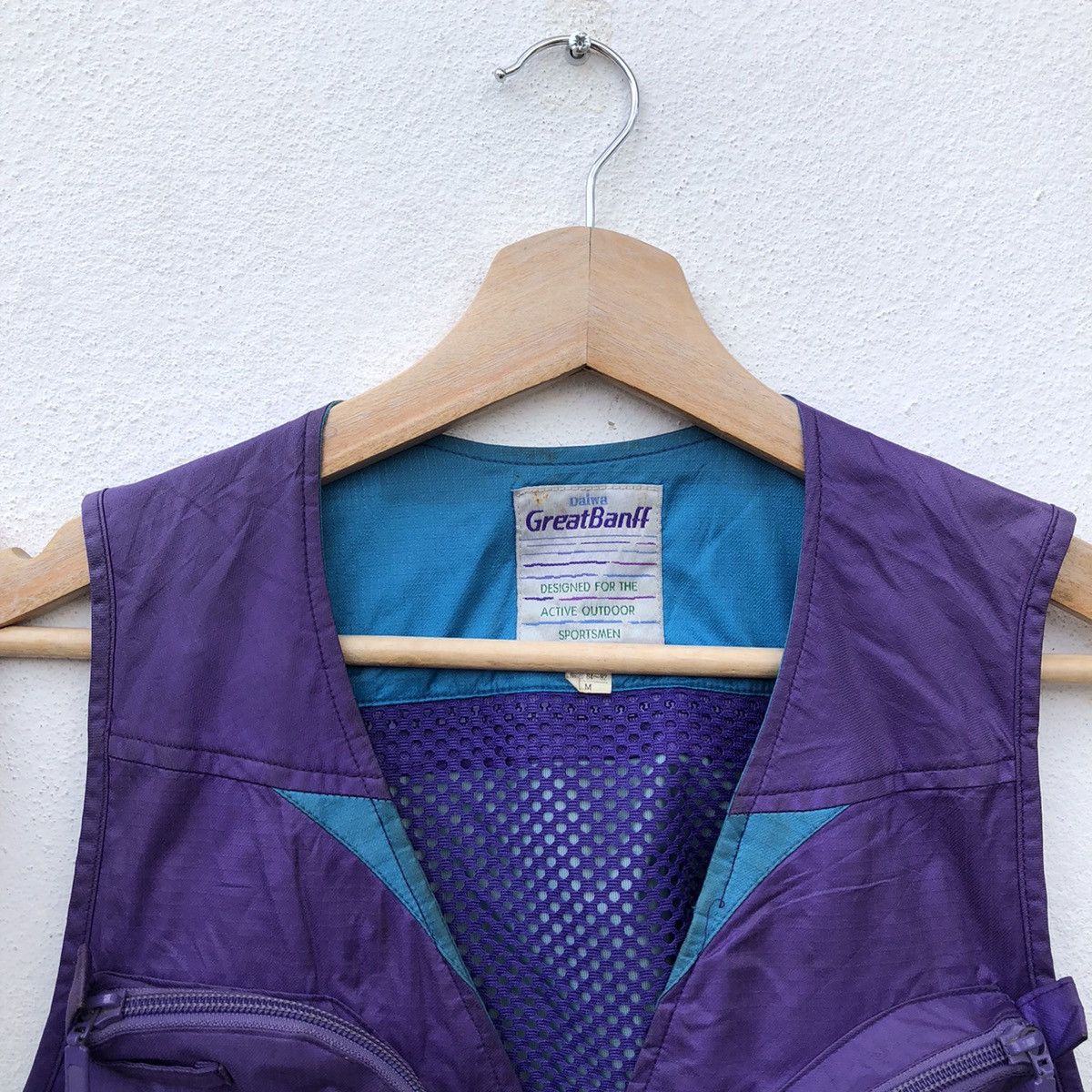 Goretex VINTAGE DAIWA GREATBANFF VEST MULTI POCKET GORETEX Size US M / EU 48-50 / 2 - 5 Thumbnail