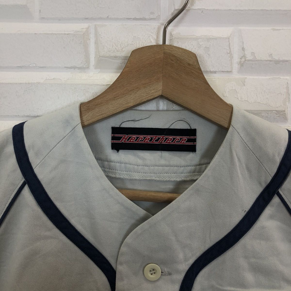 Japanese Brand HERETHERE SHORT SLEEVE SHIRT BIG LOGO PUNK STYLE DESIGN Size US M / EU 48-50 / 2 - 4 Thumbnail