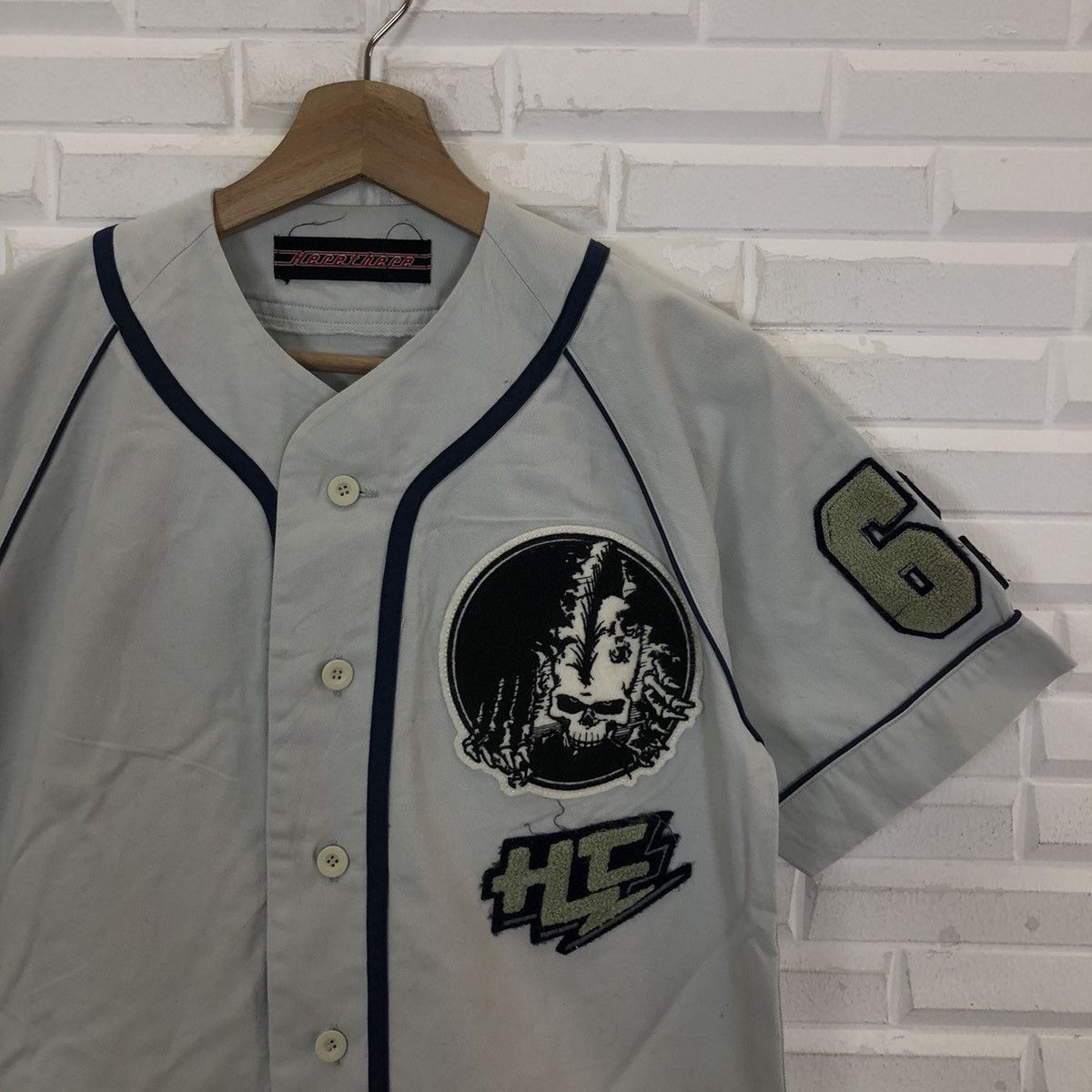 Japanese Brand HERETHERE SHORT SLEEVE SHIRT BIG LOGO PUNK STYLE DESIGN Size US M / EU 48-50 / 2 - 3 Thumbnail