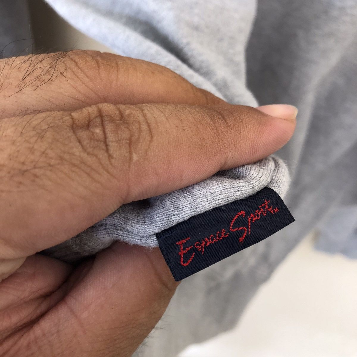 Japanese Brand SWEATSHIRT BIG LOGO EMBROIDERED ESCAPE SPORT PIERRE CARDIN Size US M / EU 48-50 / 2 - 8 Thumbnail