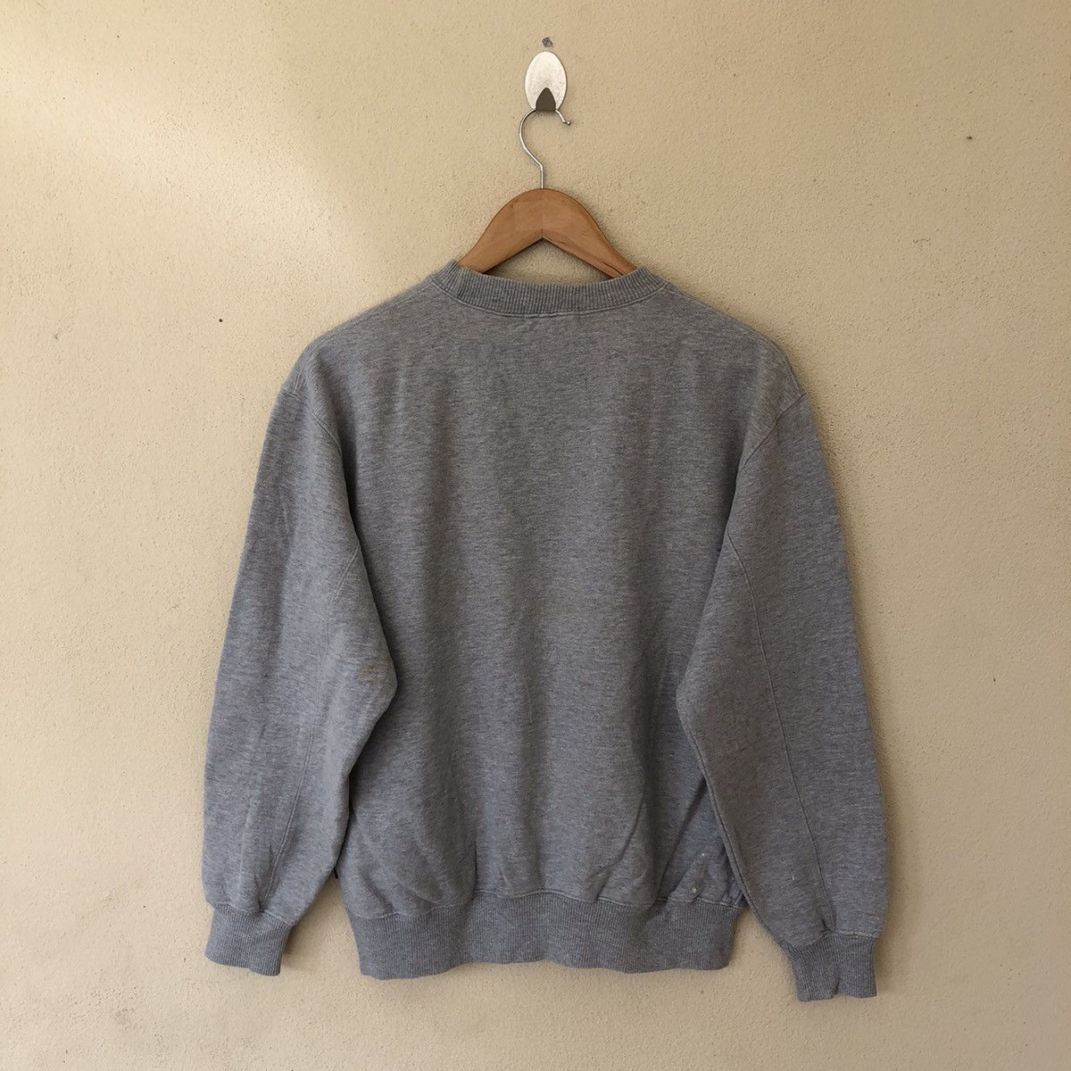 Japanese Brand SWEATSHIRT BIG LOGO EMBROIDERED ESCAPE SPORT PIERRE CARDIN Size US M / EU 48-50 / 2 - 6 Thumbnail