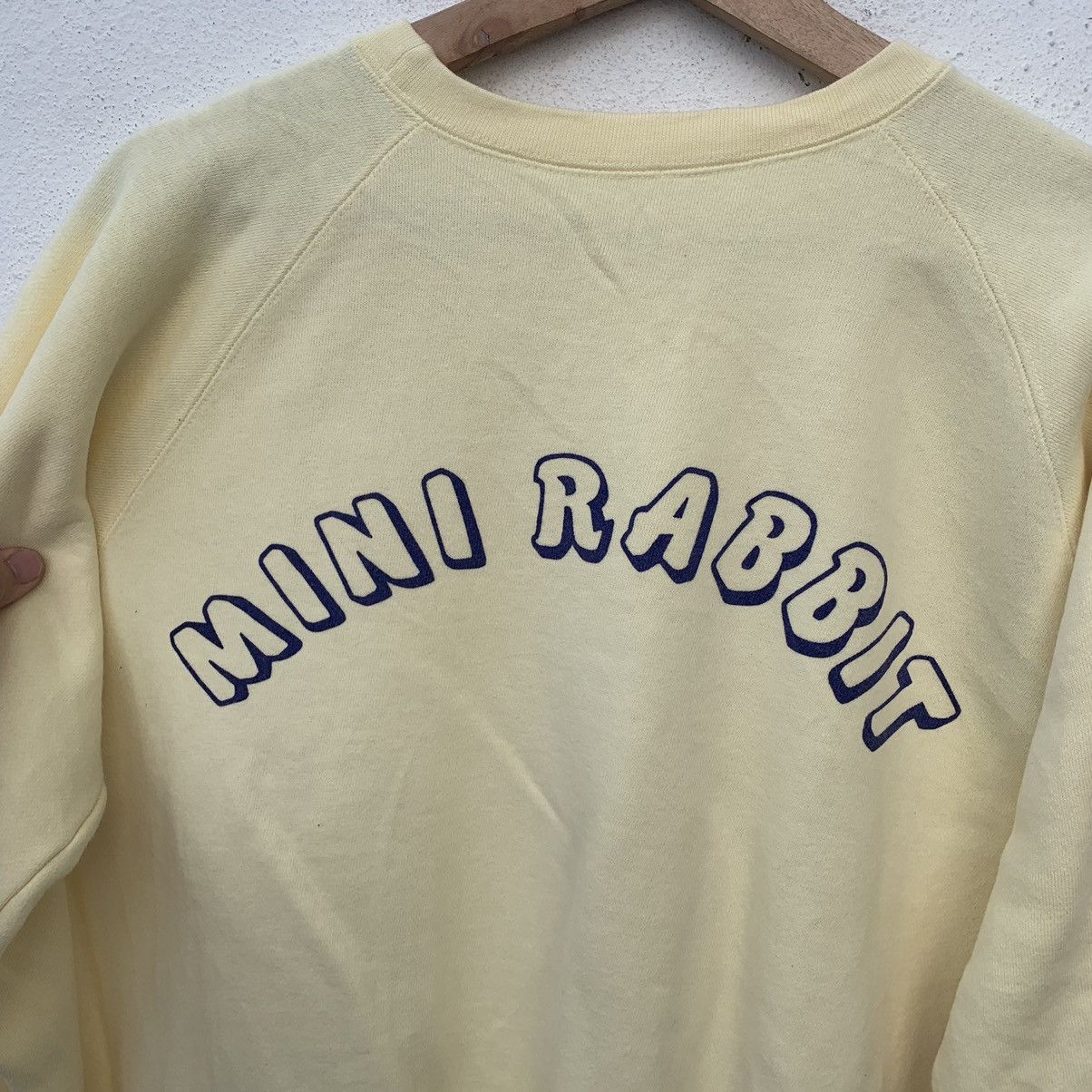 Japanese Brand VINTAGE MINI RABBIT BIG LOGO SWEATSHIRT CREWNECK Size US M / EU 48-50 / 2 - 5 Thumbnail
