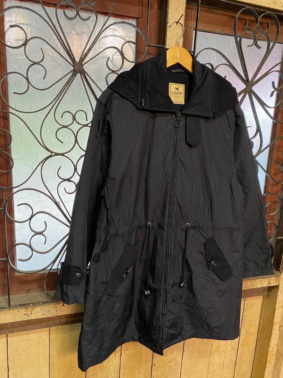 American Apparel UNITED STATES OF PARADISE PARK NYLON HOODED PARKA Size US M / EU 48-50 / 2 - 5 Thumbnail