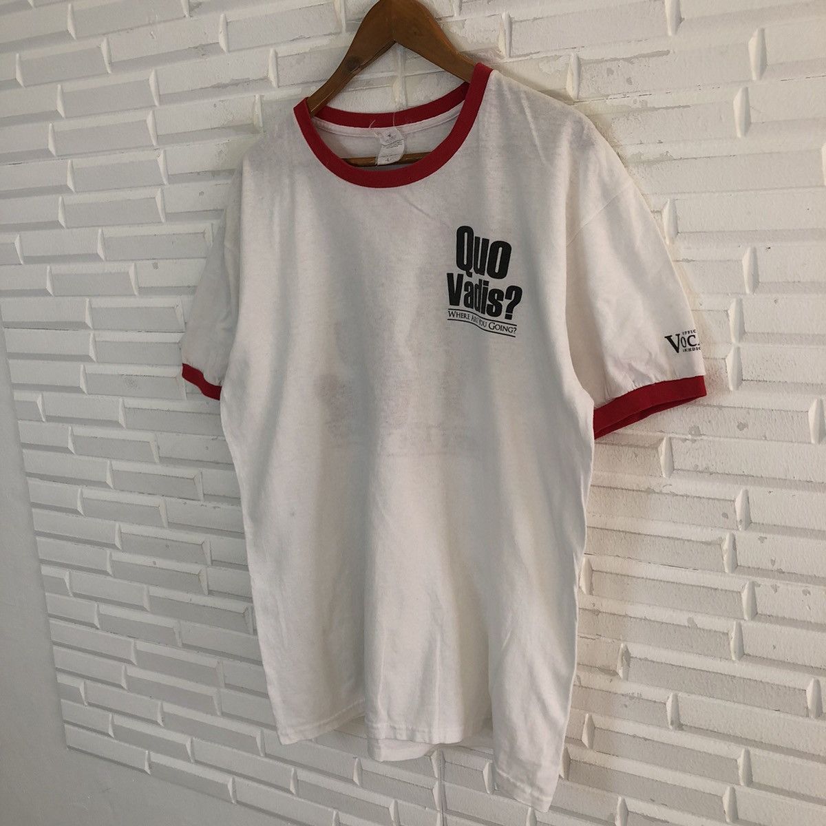 Vintage VINTAGE ANVIL QUA VADIS BIG LOGO TEE RINGER RARE COLOUR Size US L / EU 52-54 / 3 - 3 Thumbnail