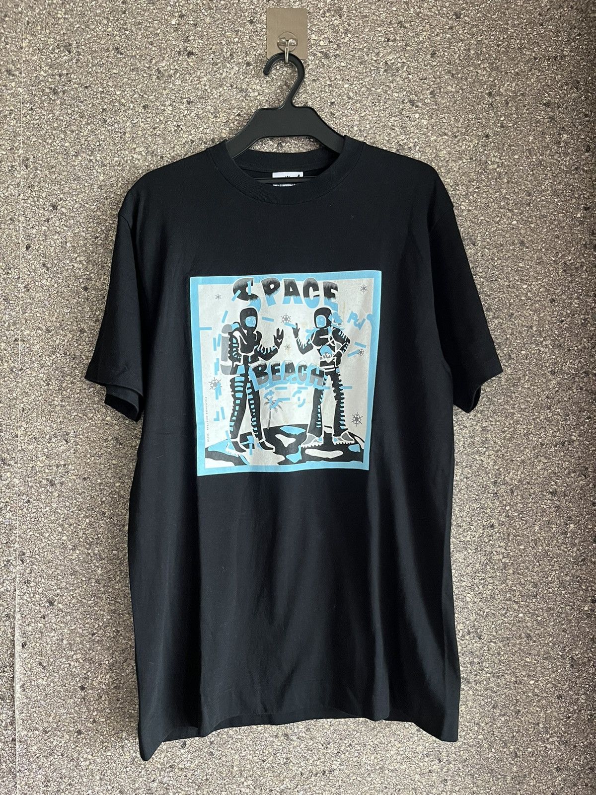 image of Space Beach Ft77 in Black, Men's (Size Medium)