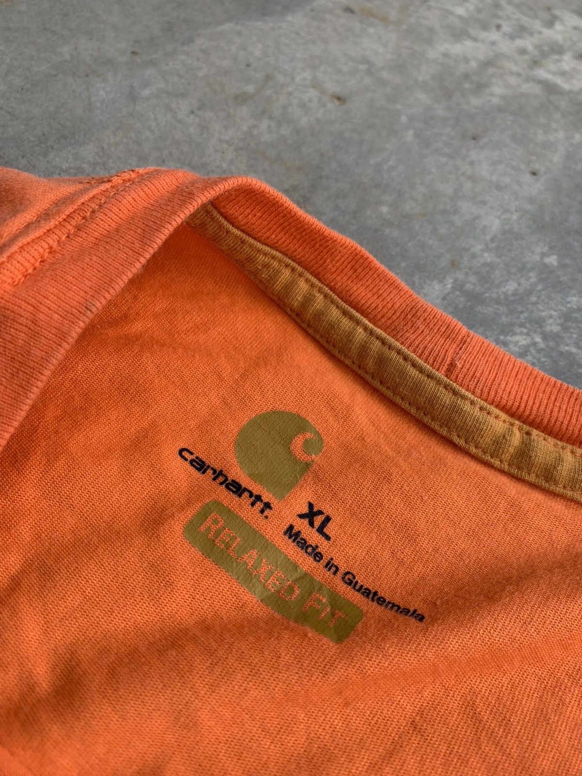Carhartt Vintage neon Orange Carhartt Tee Size US XL / EU 56 / 4 - 6 Thumbnail