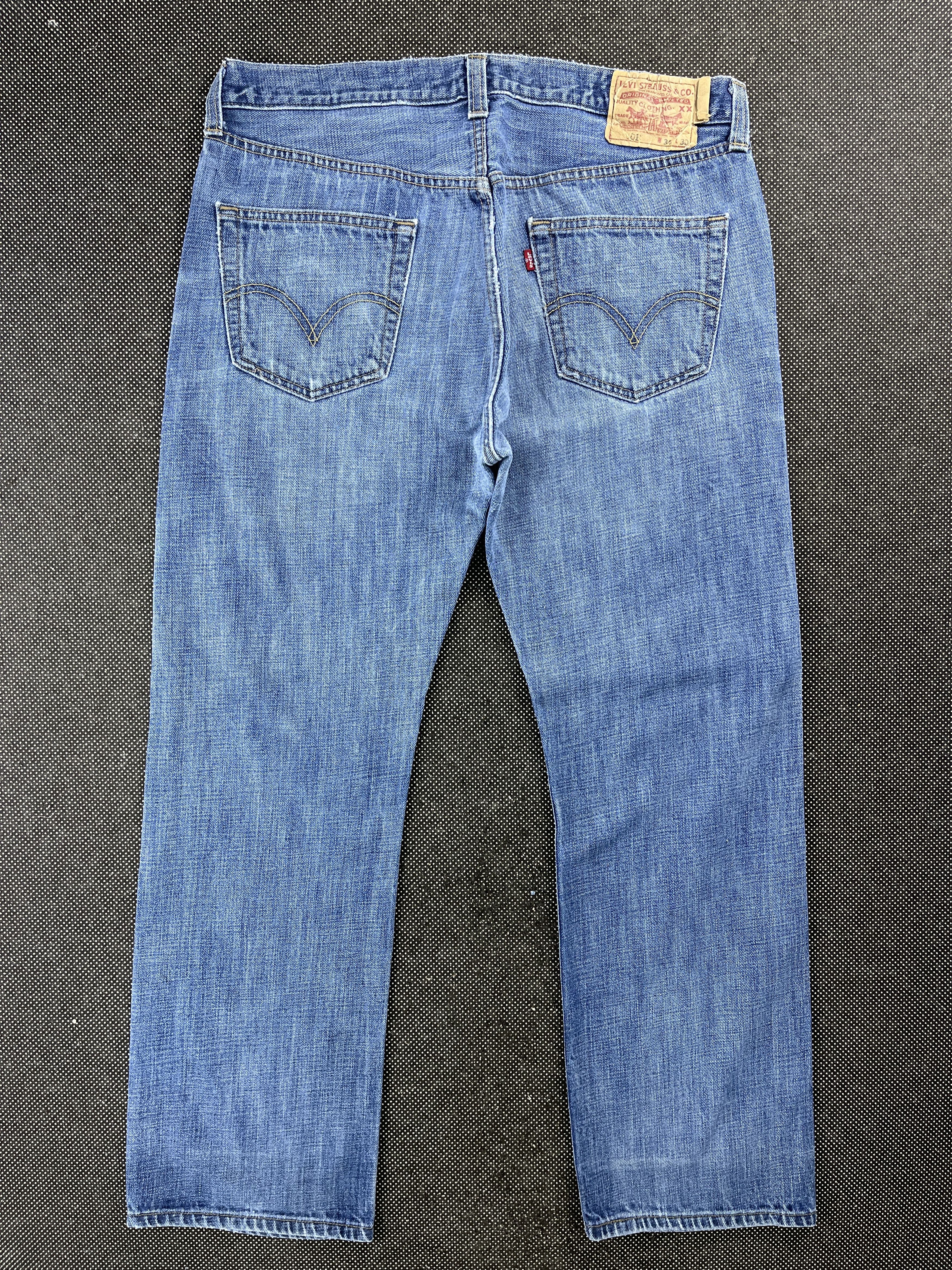 Levi's Vintage Levi’s 501 Ripped Jeans 35 x 29 Denim - J261 Size US 35 - 2 Thumbnail